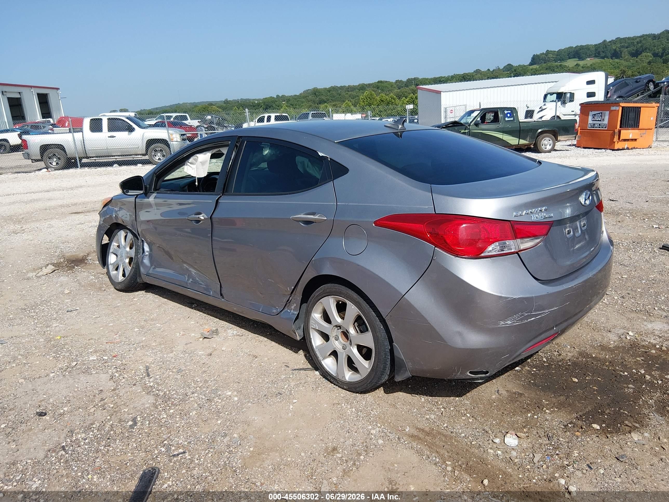 2013 Hyundai Elantra Limited Silver vin: KMHDH4AE5DU634457