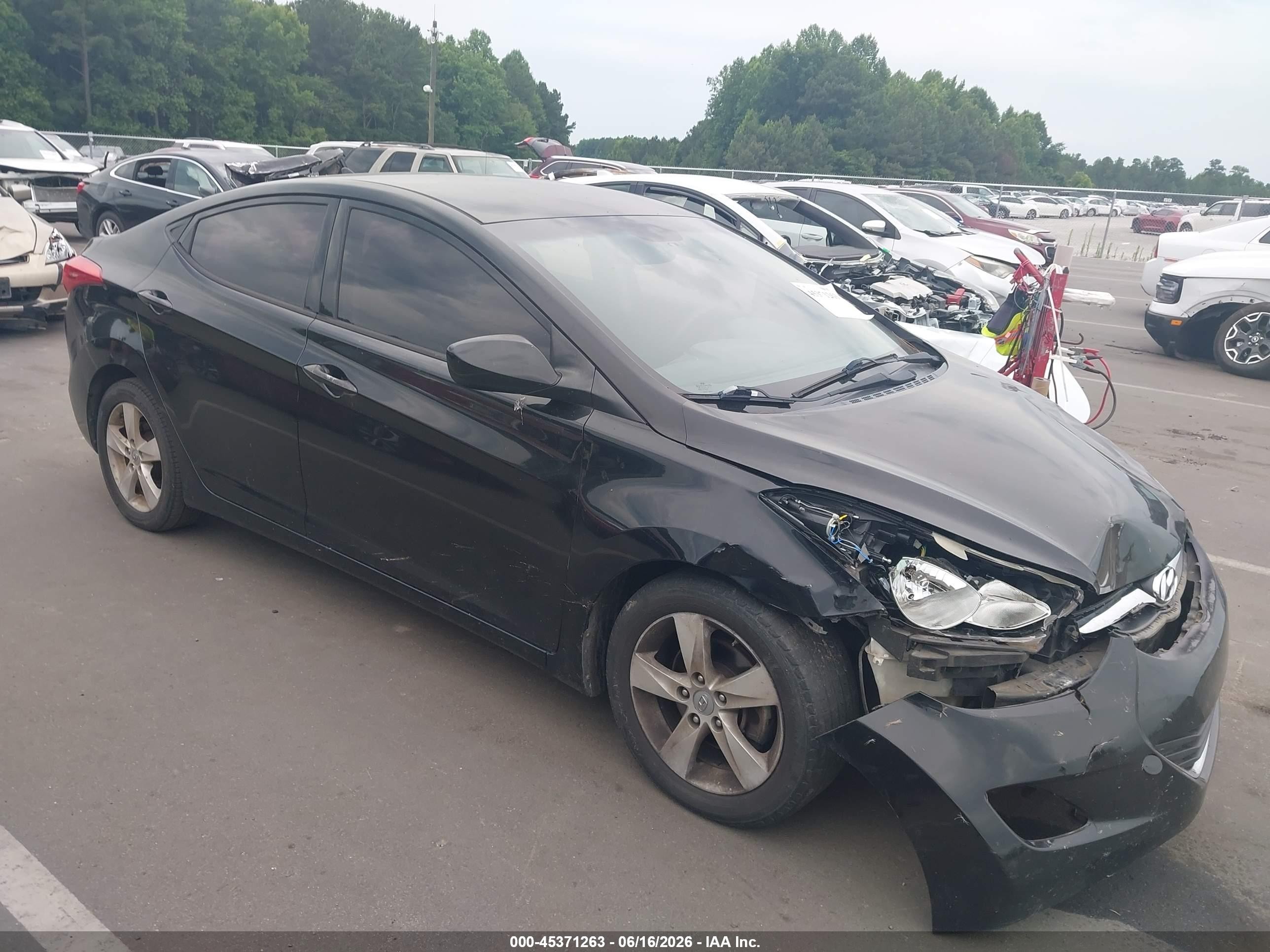 2013 Hyundai Elantra Gls Black vin: KMHDH4AE5DU639058
