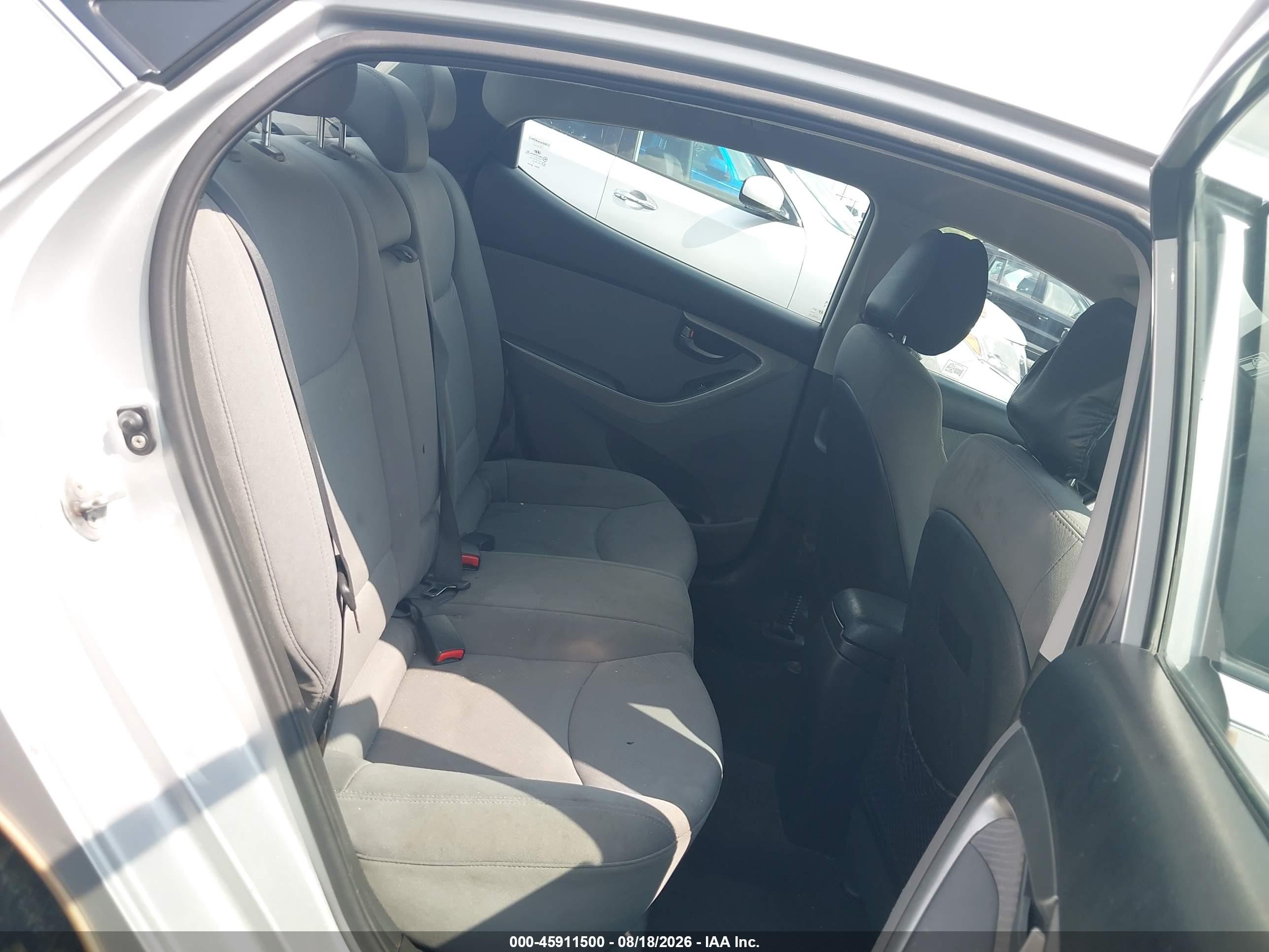 2013 Hyundai Elantra Gls Silver vin: KMHDH4AE5DU660492