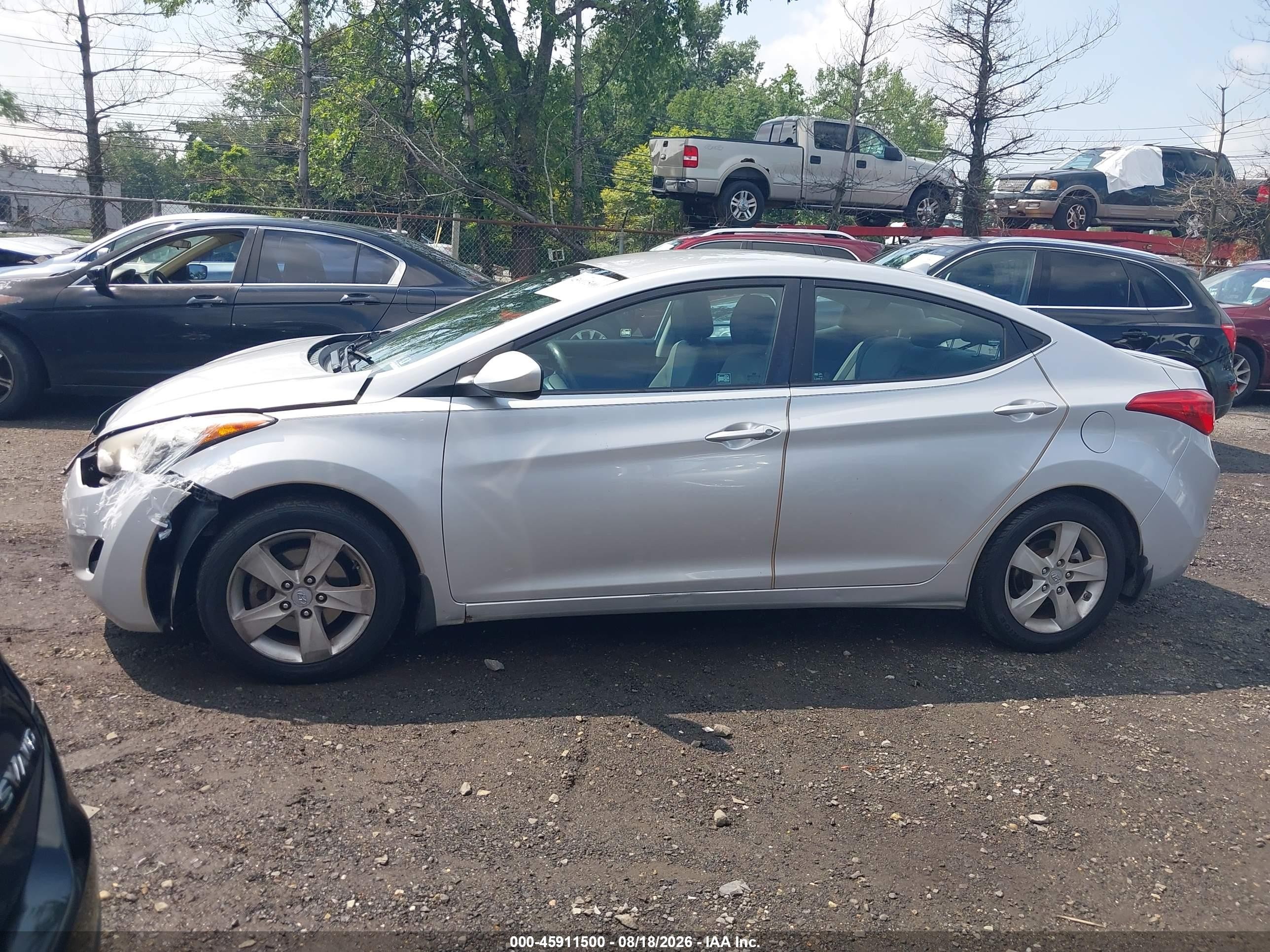 2013 Hyundai Elantra Gls Silver vin: KMHDH4AE5DU660492