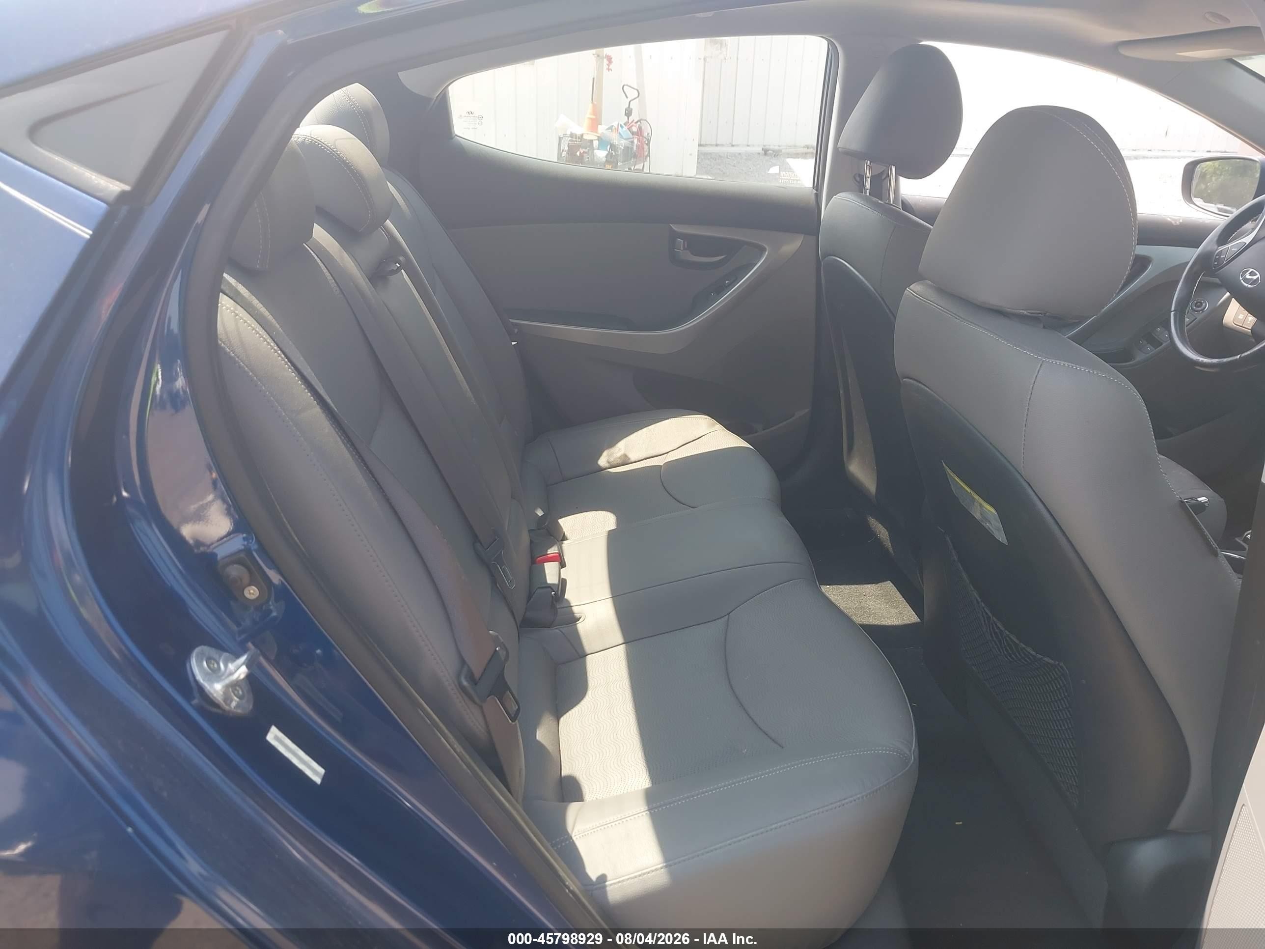 2013 Hyundai Elantra Limited Blue vin: KMHDH4AE5DU676255