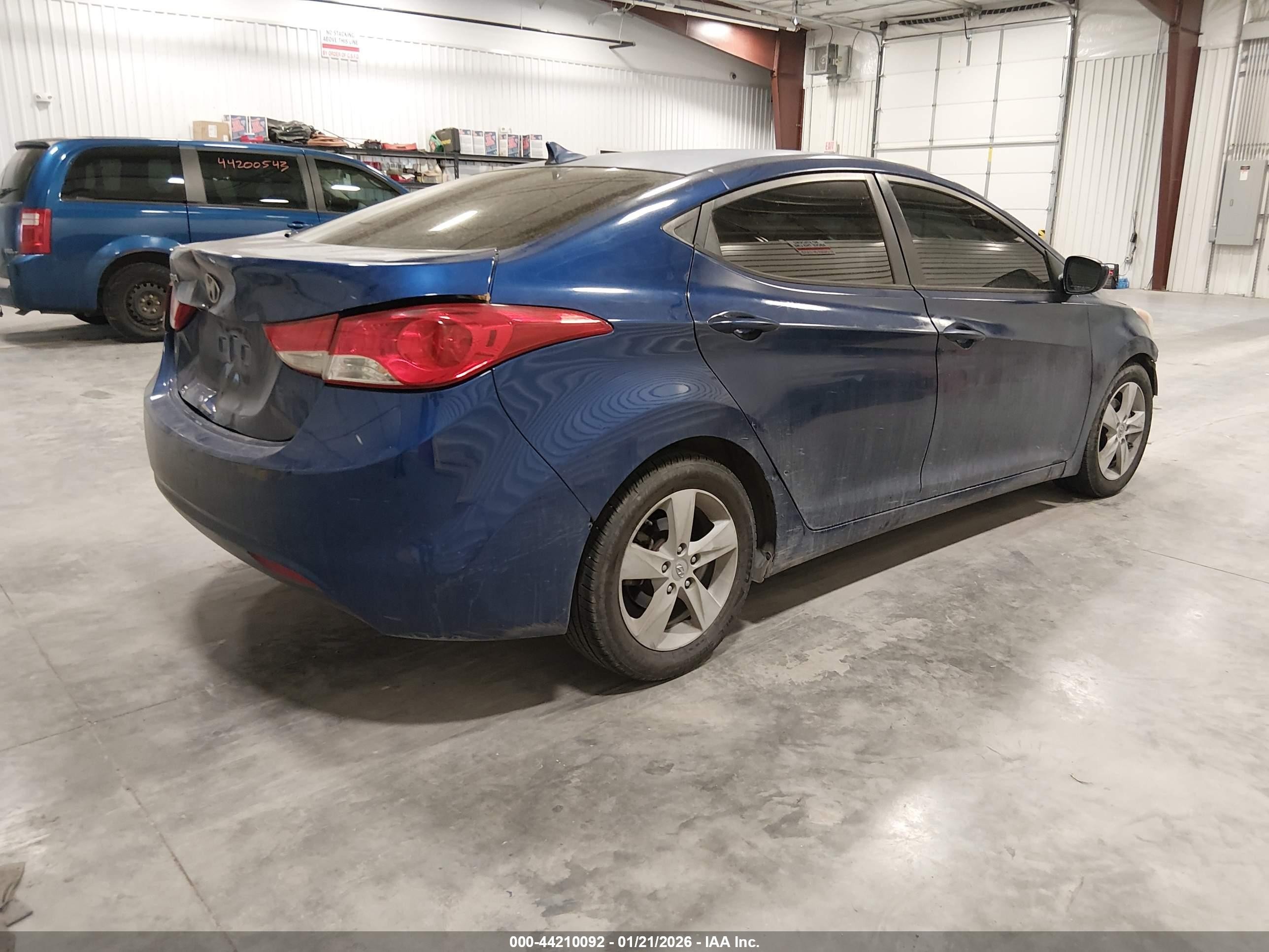 2013 Hyundai Elantra Gls Blue vin: KMHDH4AE5DU706810