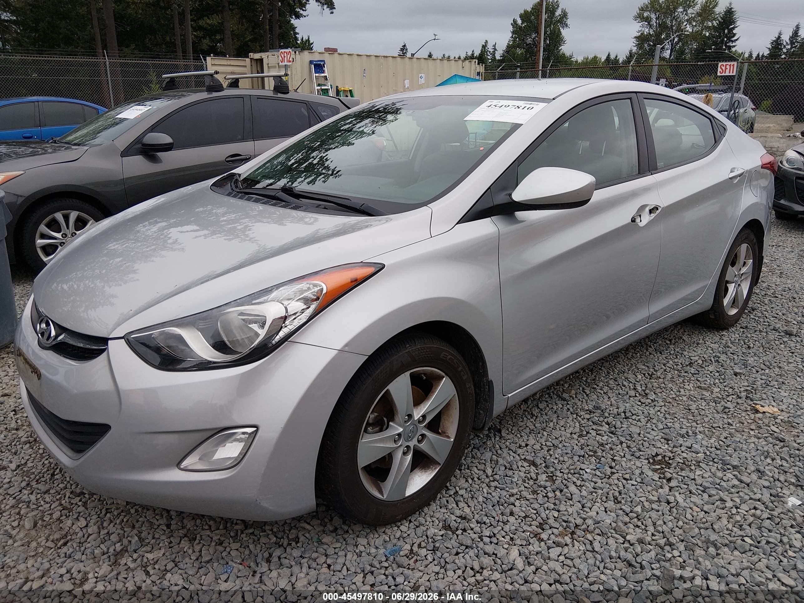 2013 Hyundai Elantra Gls Silver vin: KMHDH4AE5DU712218