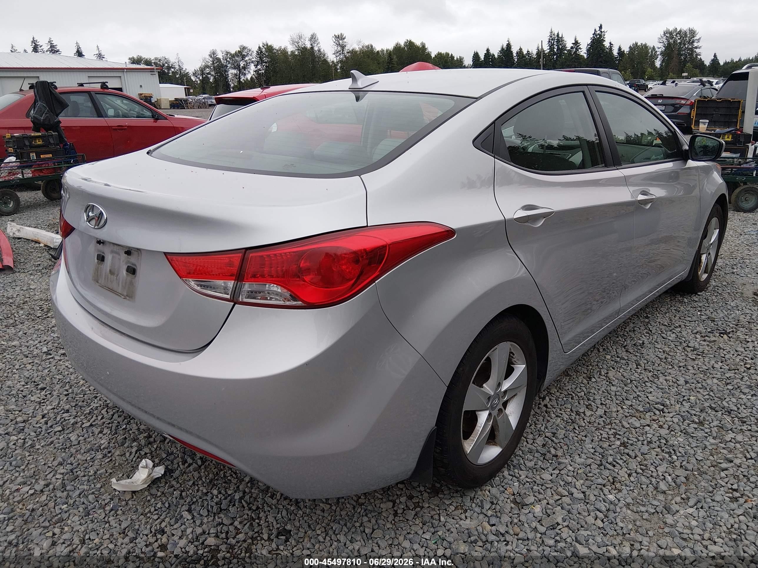 2013 Hyundai Elantra Gls Silver vin: KMHDH4AE5DU712218