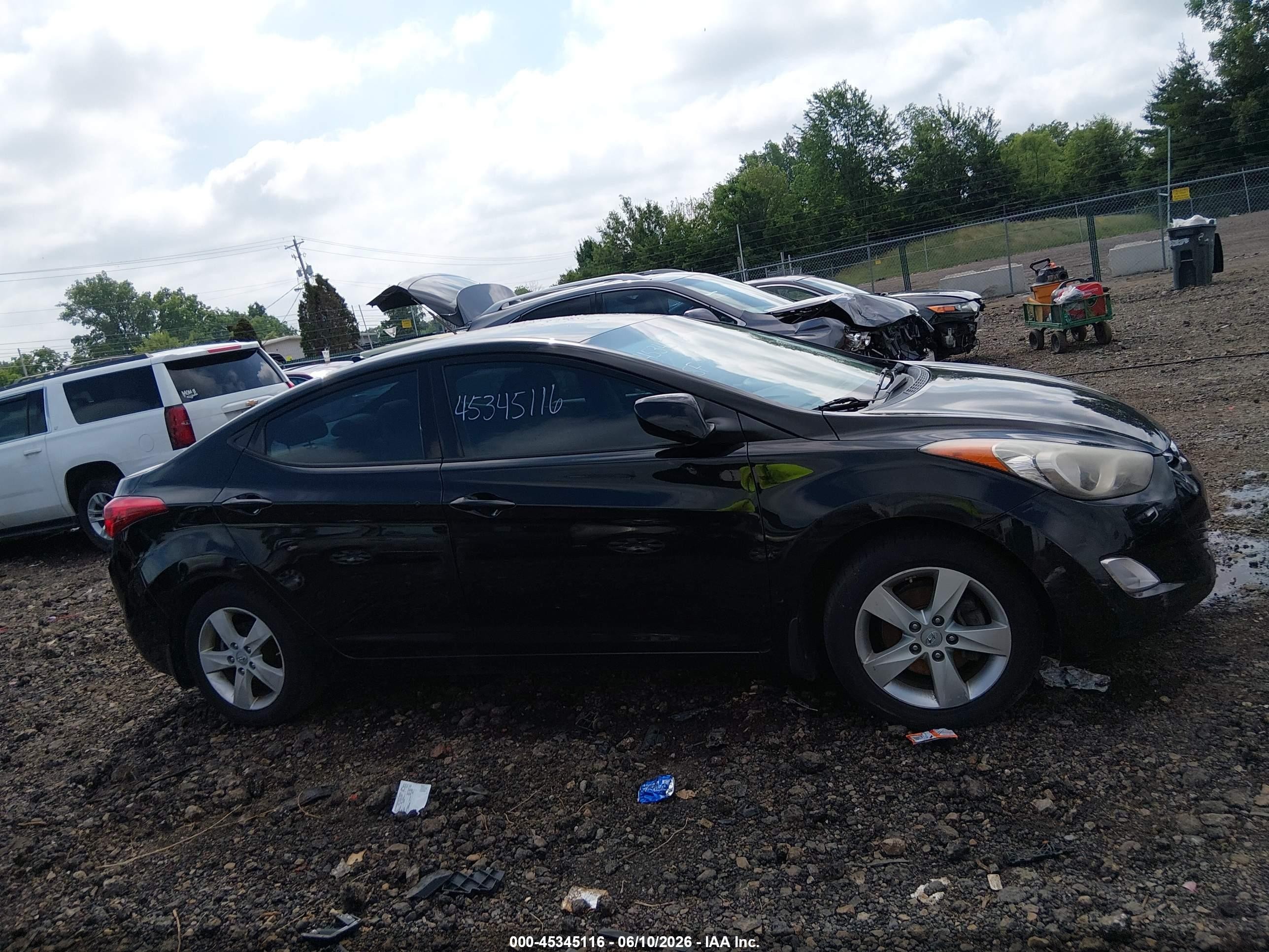 2013 Hyundai Elantra Gls Black vin: KMHDH4AE5DU716561