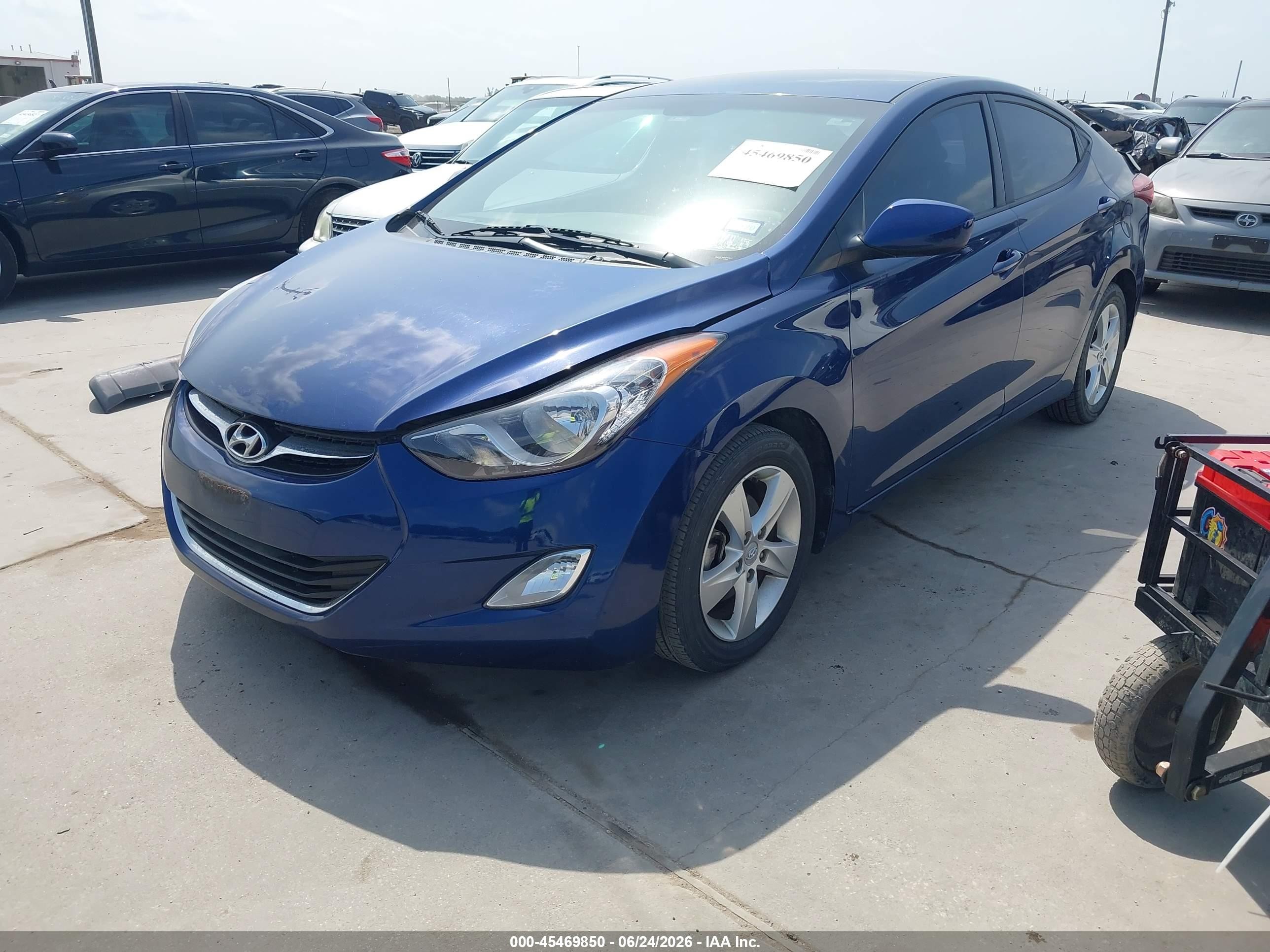 2013 Hyundai Elantra Gls Blue vin: KMHDH4AE5DU748667