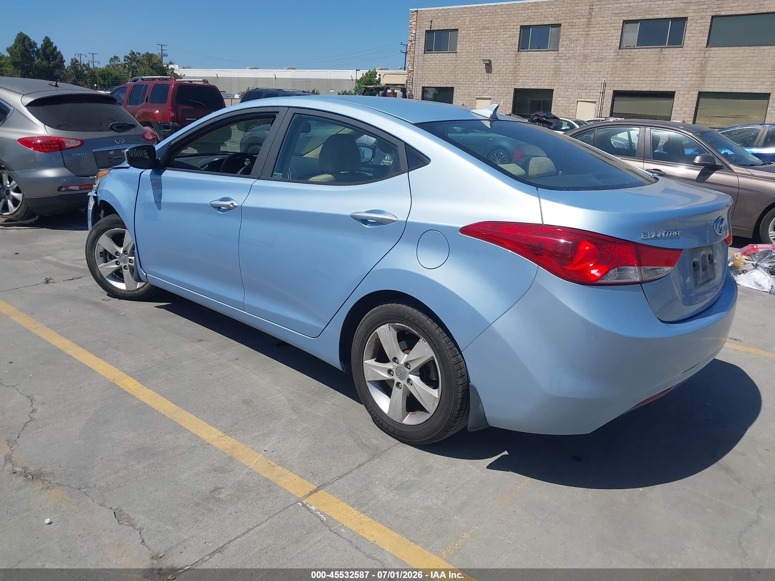 2013 Hyundai Elantra Gls Blue vin: KMHDH4AE5DU754405