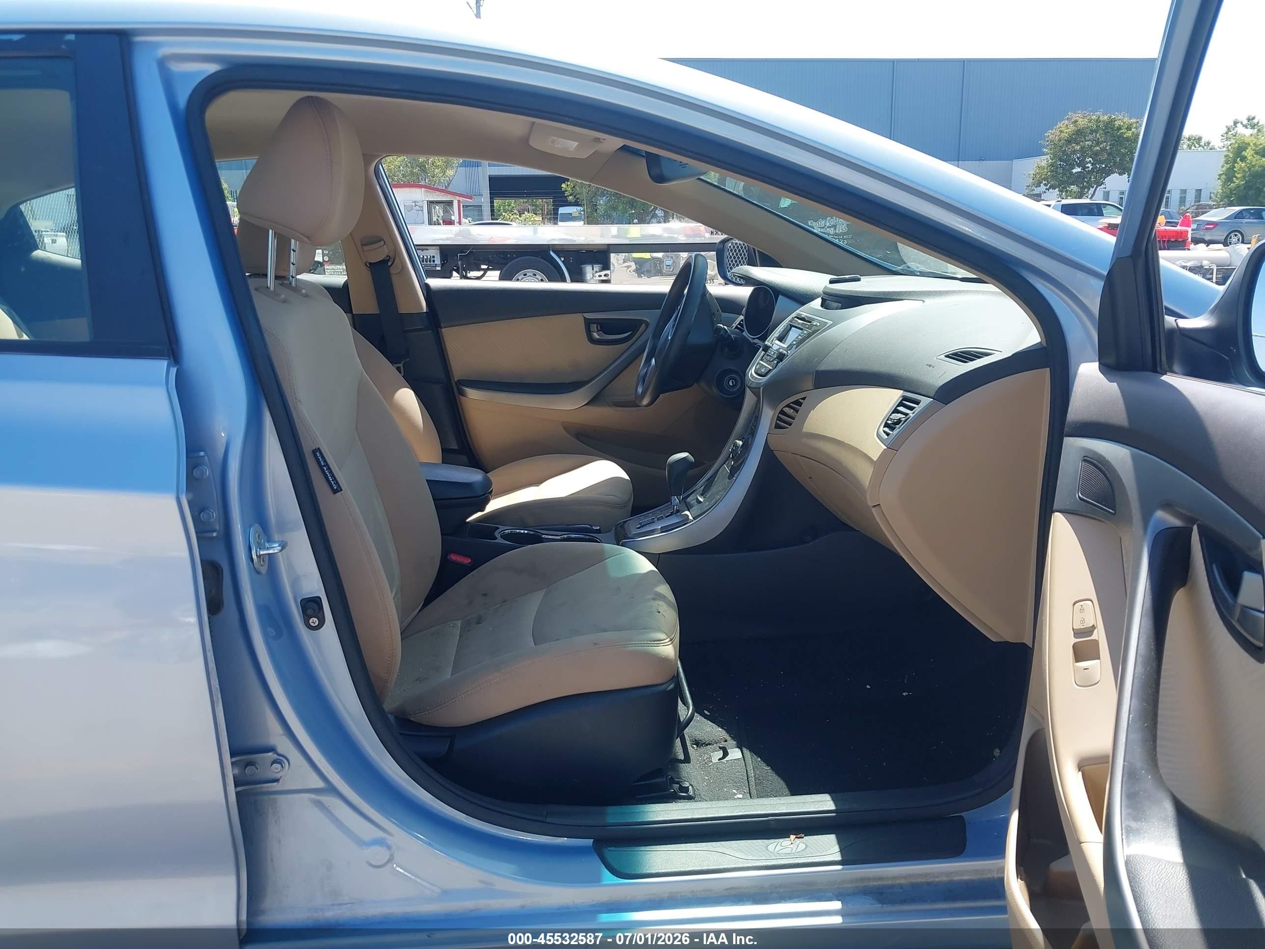 2013 Hyundai Elantra Gls Blue vin: KMHDH4AE5DU754405