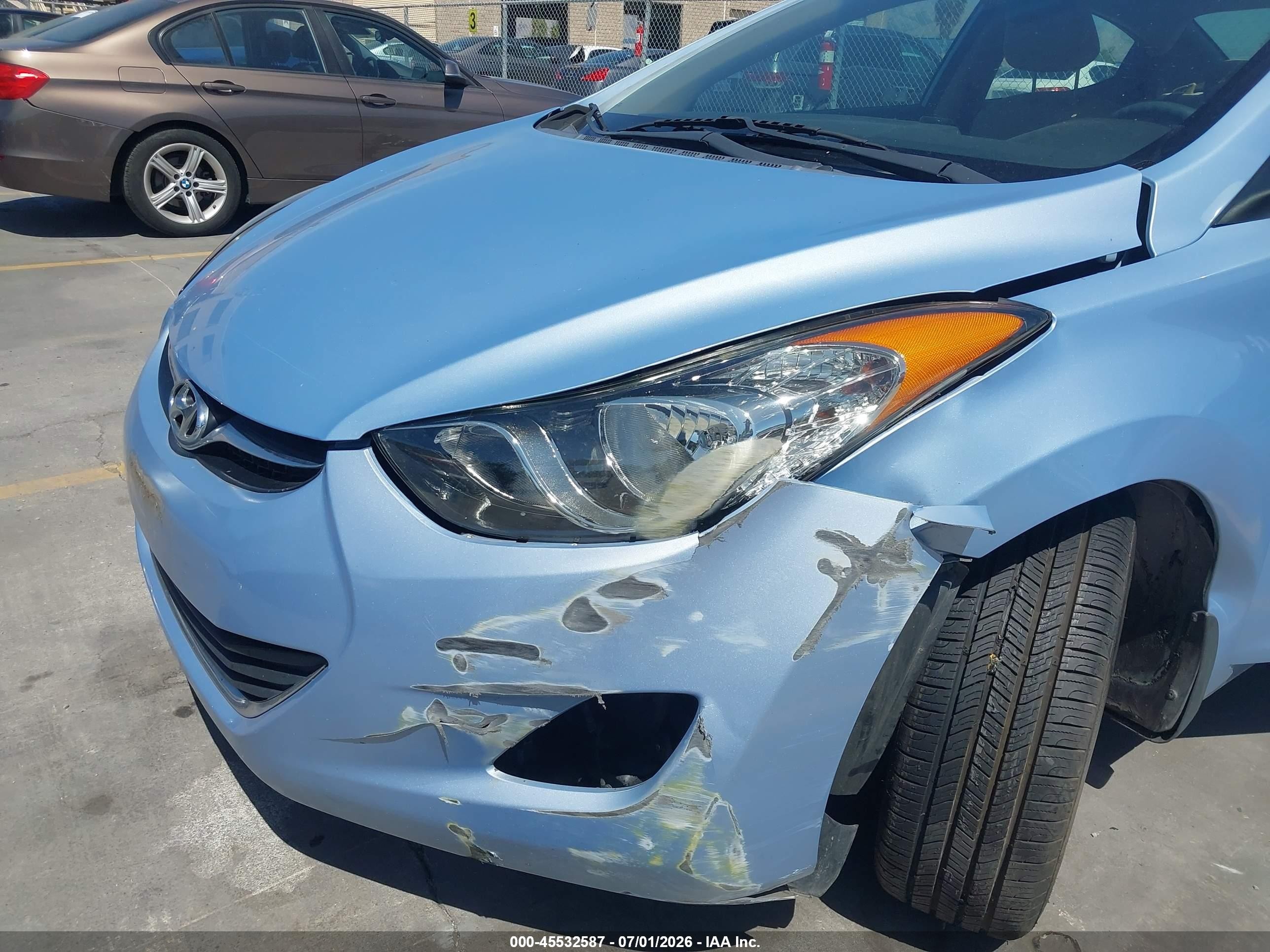 2013 Hyundai Elantra Gls Blue vin: KMHDH4AE5DU754405