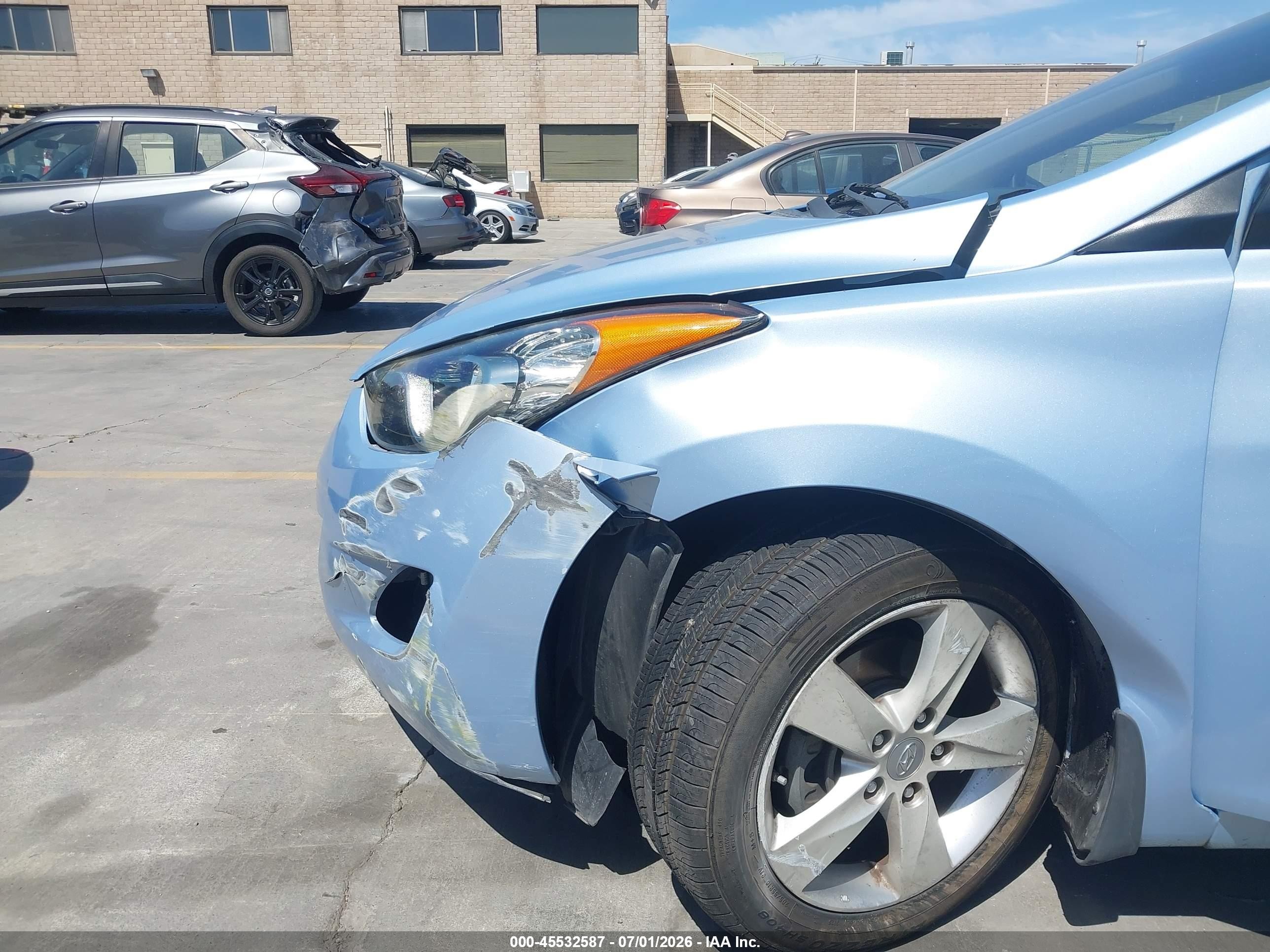 2013 Hyundai Elantra Gls Blue vin: KMHDH4AE5DU754405