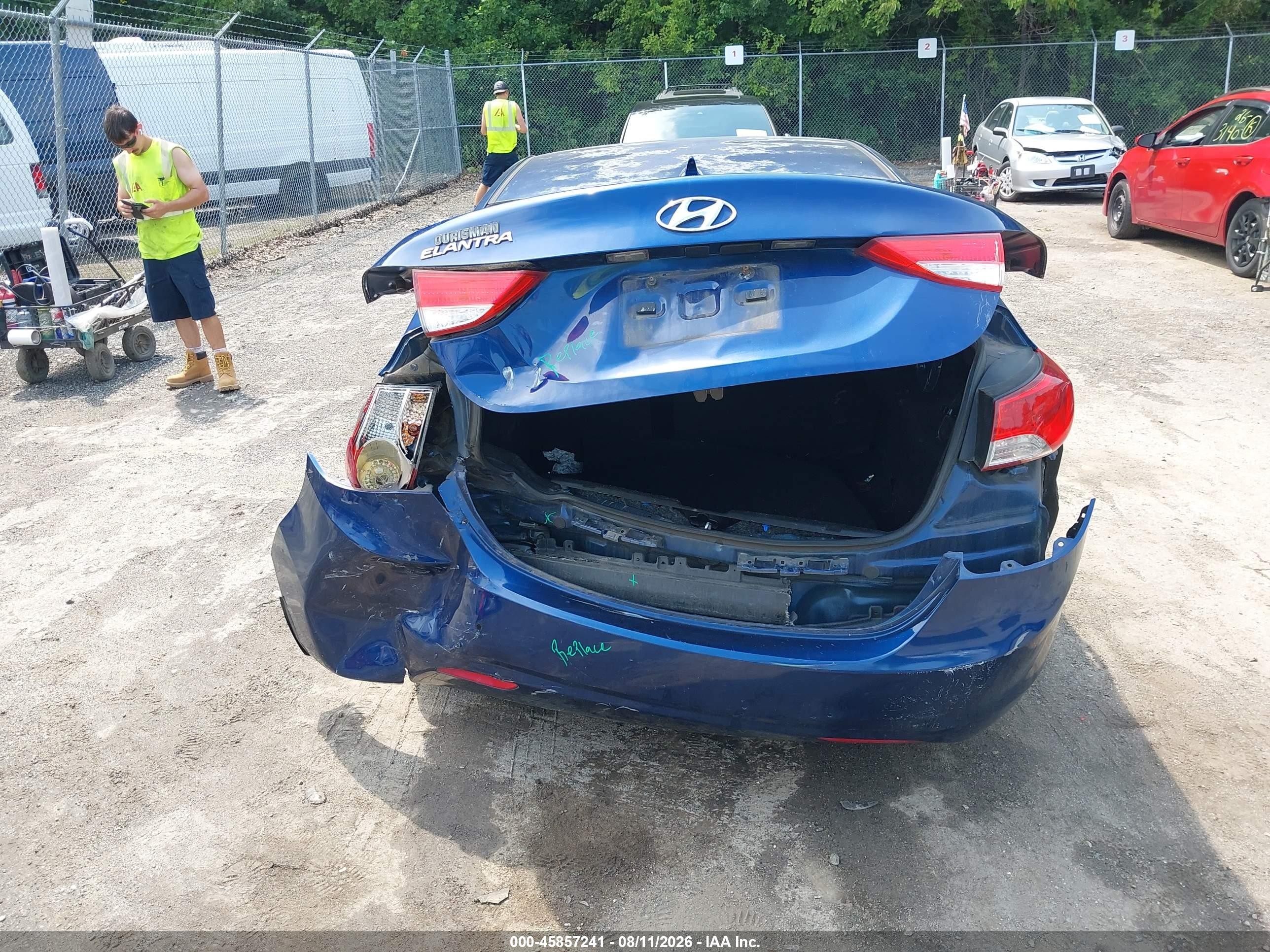 2013 Hyundai Elantra Gls Blue vin: KMHDH4AE5DU778039