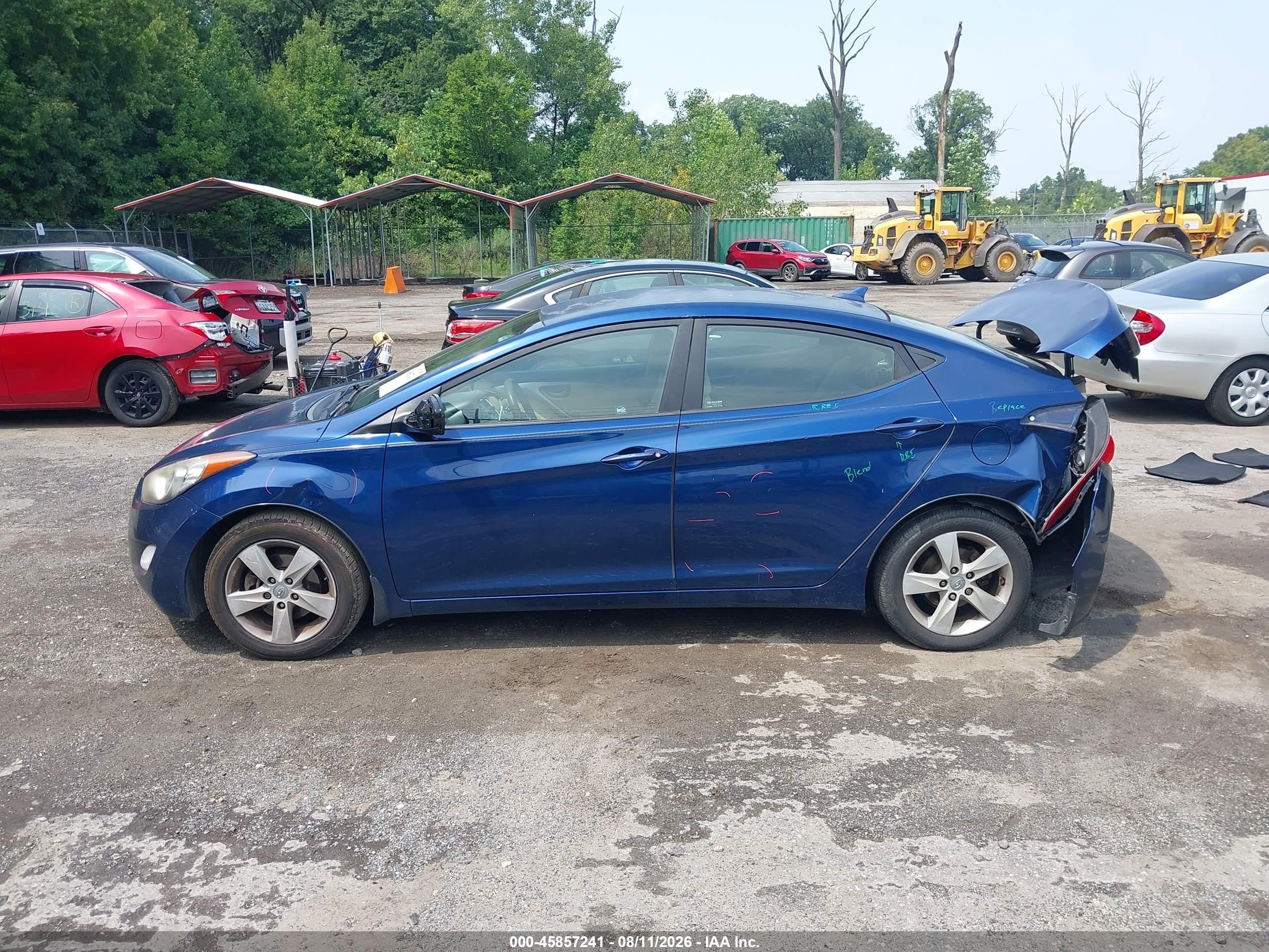 2013 Hyundai Elantra Gls Blue vin: KMHDH4AE5DU778039