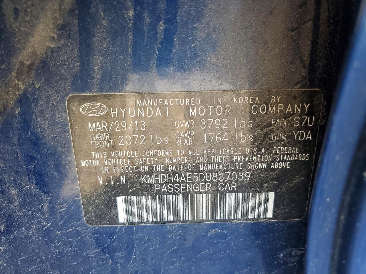 2013 Hyundai Elantra Limited Blue vin: KMHDH4AE5DU837039