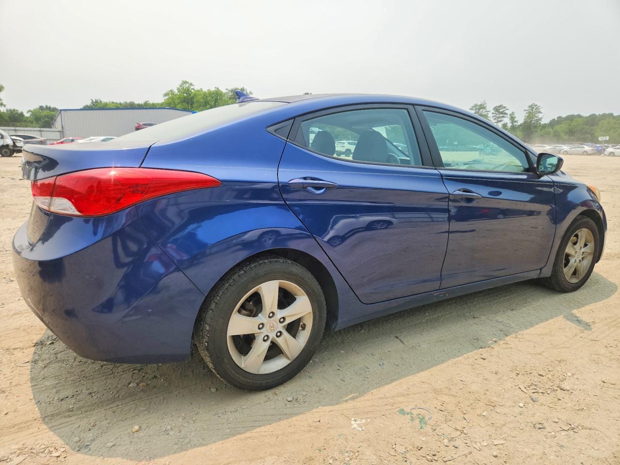 2013 Hyundai Elantra Gls Blue vin: KMHDH4AE5DU838093