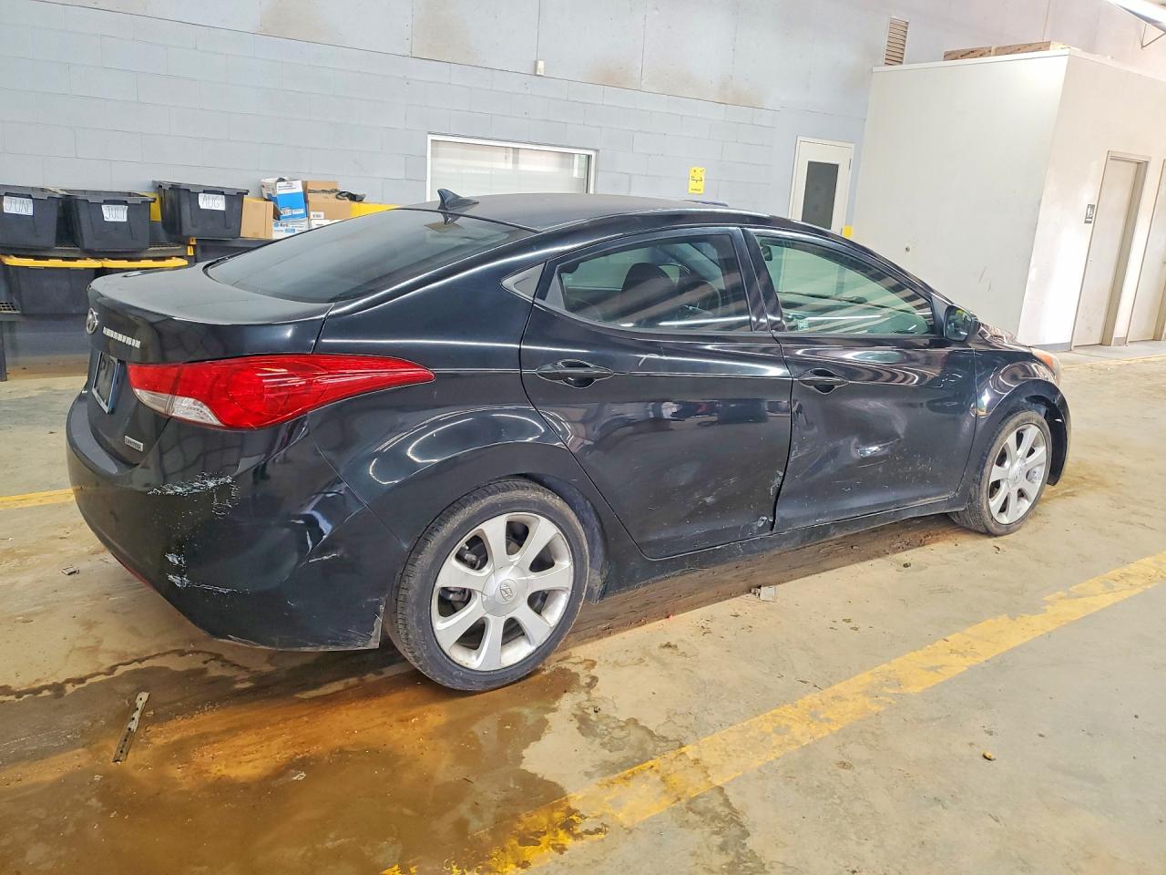 2013 Hyundai Elantra Limited Black vin: KMHDH4AE5DU888542