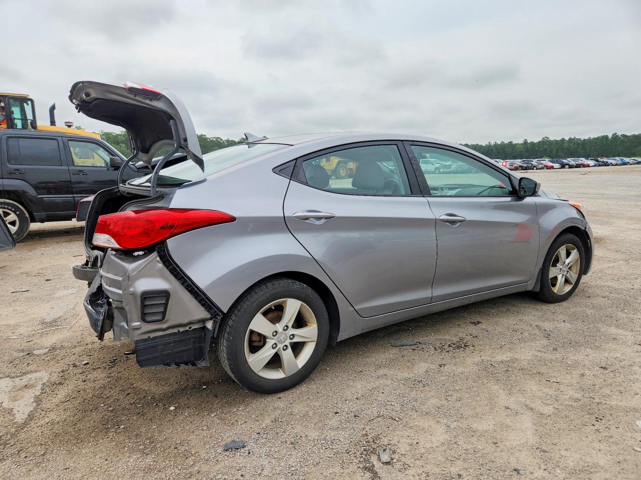 2013 Hyundai Elantra Gls Blue vin: KMHDH4AE5DU970173