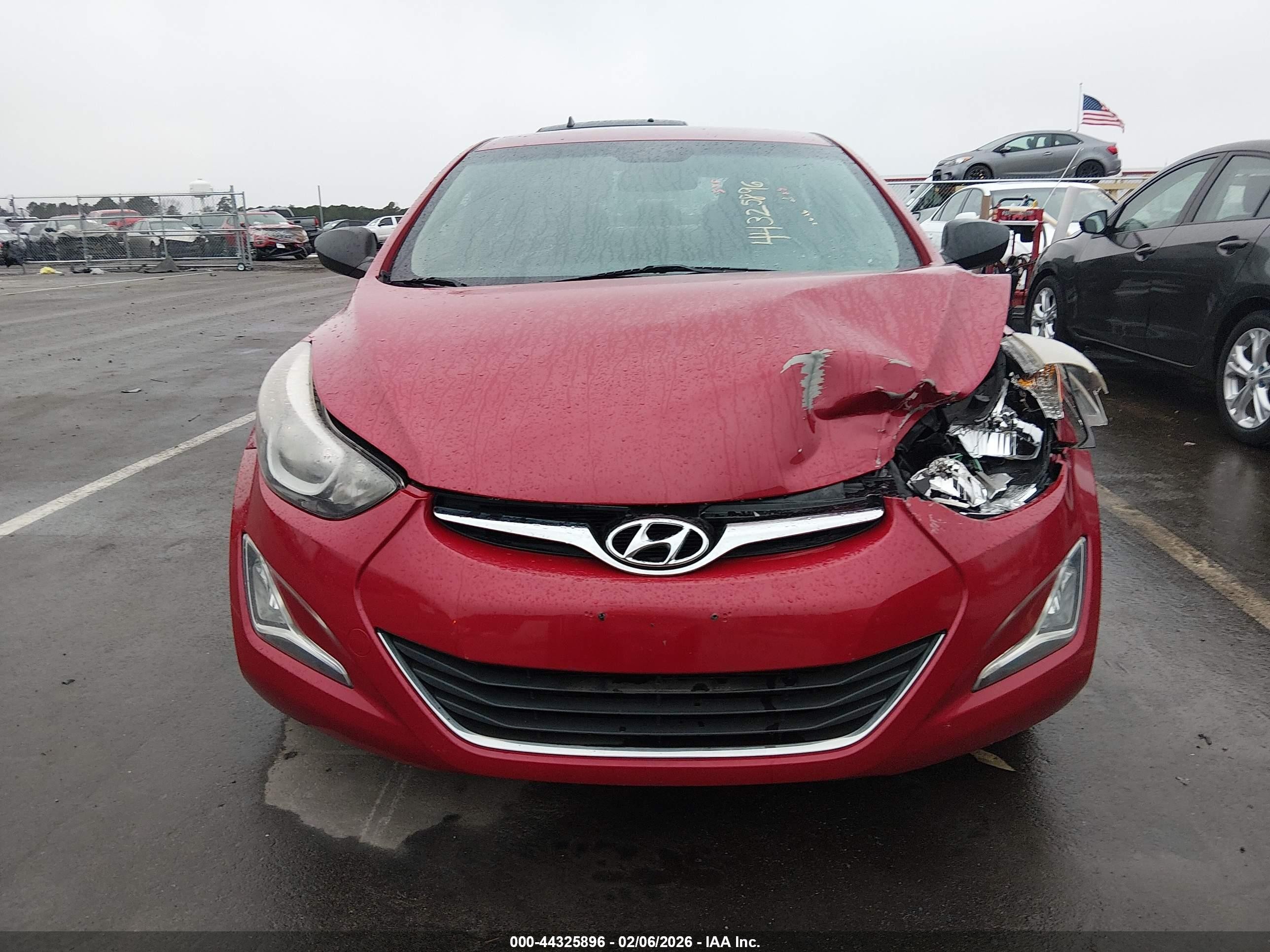 2014 Hyundai Elantra Se Красный vin: KMHDH4AE5EU030988