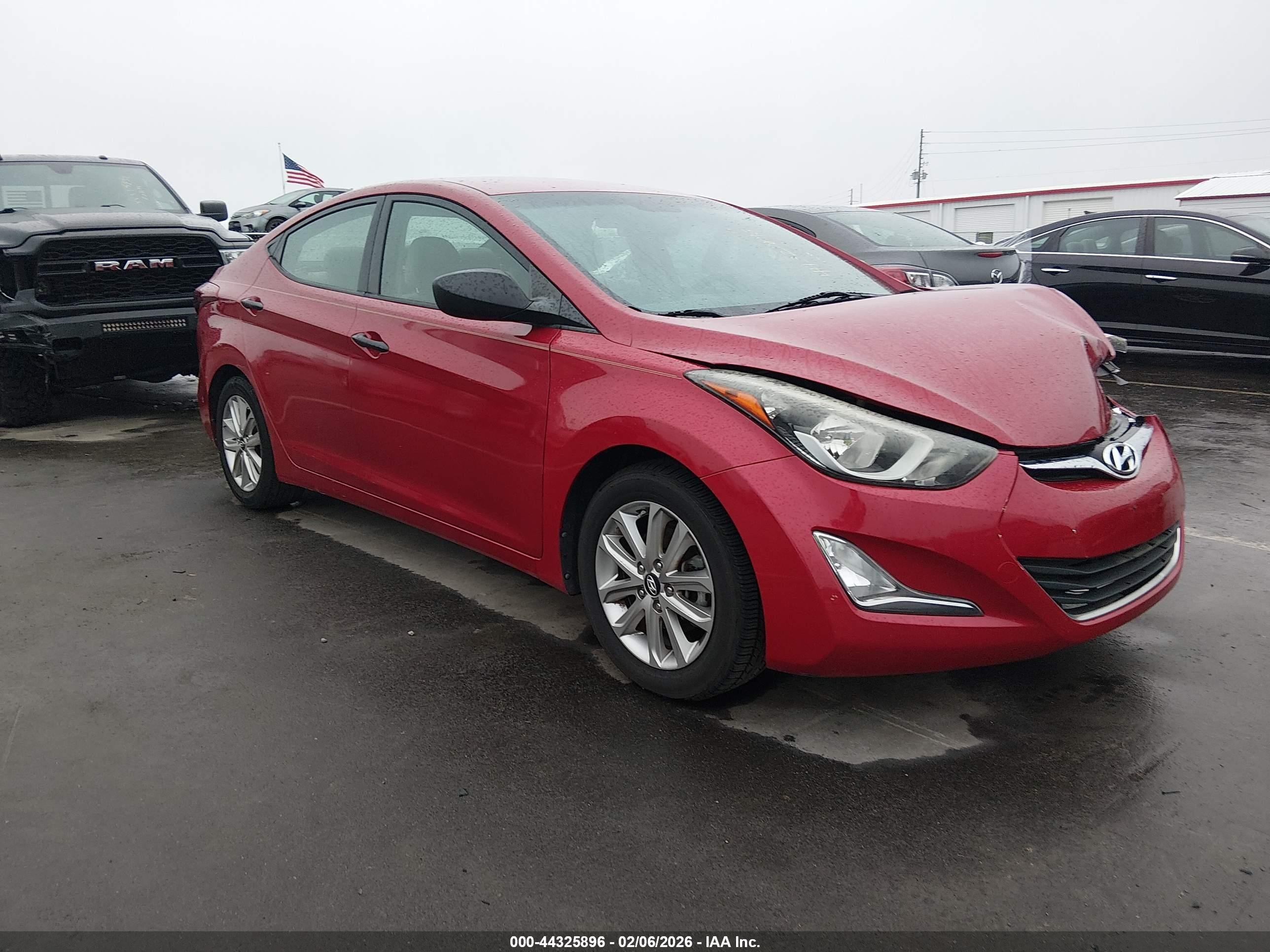 2014 Hyundai Elantra Se Red vin: KMHDH4AE5EU030988