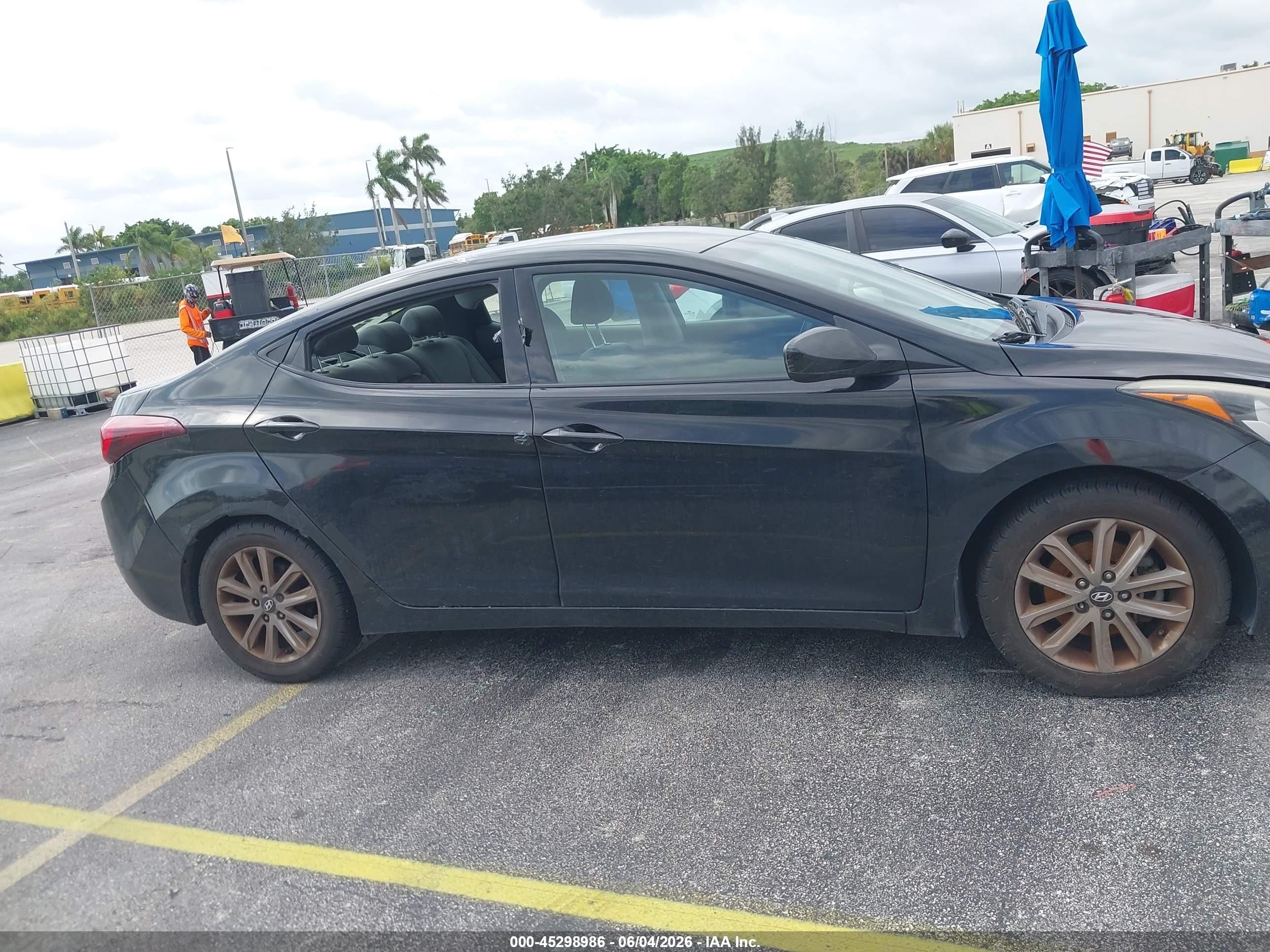 2014 Hyundai Elantra Se Black vin: KMHDH4AE5EU041621