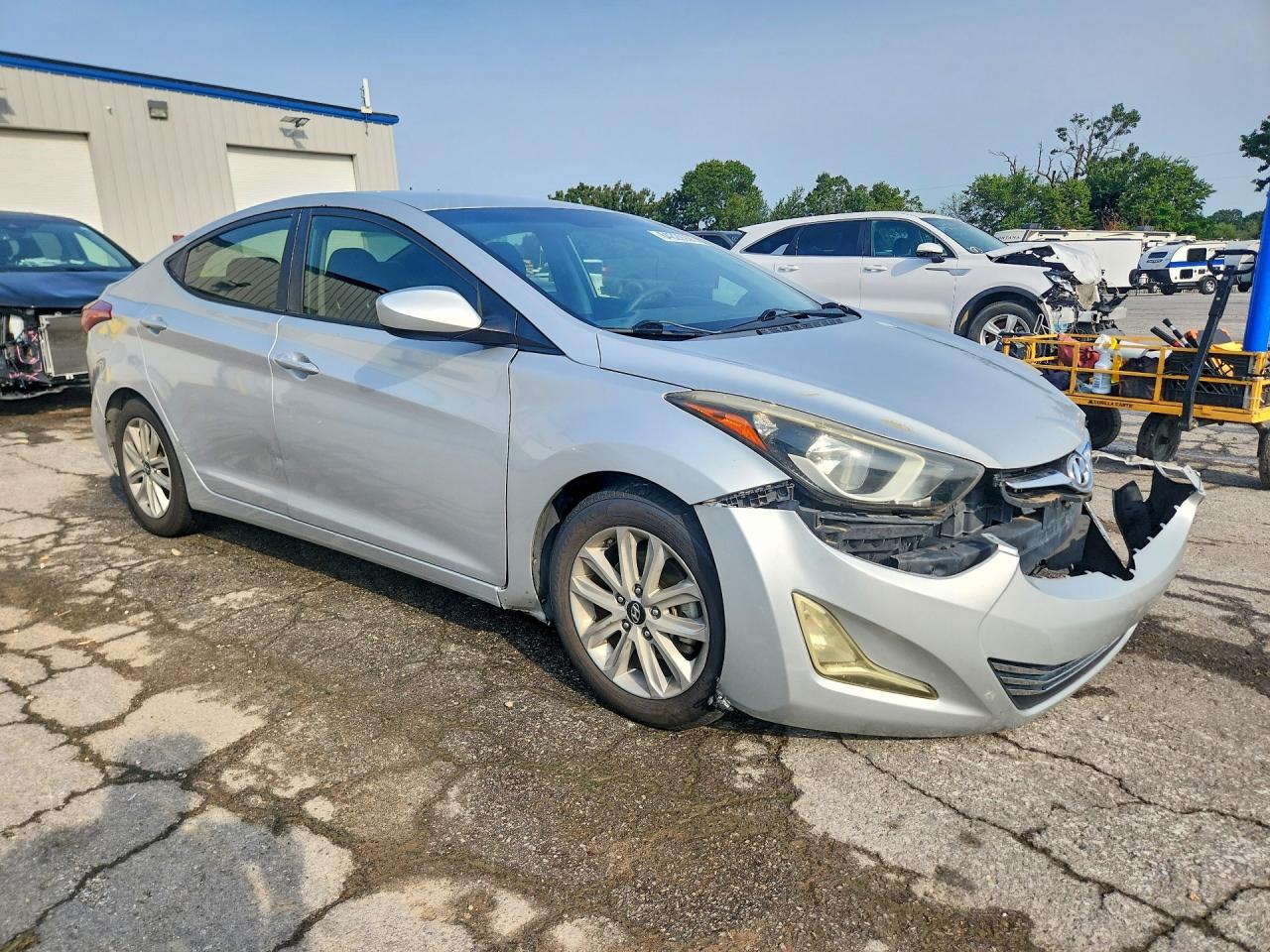 2014 Hyundai Elantra Se Серебряный vin: KMHDH4AE5EU068091