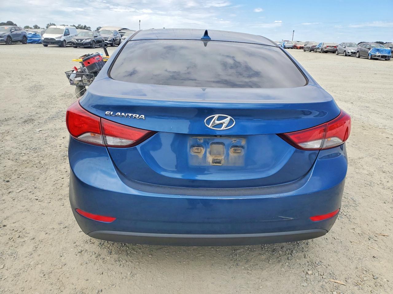 2014 Hyundai Elantra Se Blue vin: KMHDH4AE5EU091953