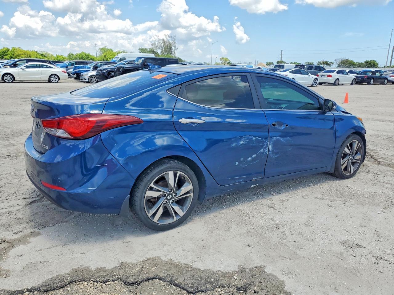 2014 Hyundai Elantra Limited Blue vin: KMHDH4AE5EU094805