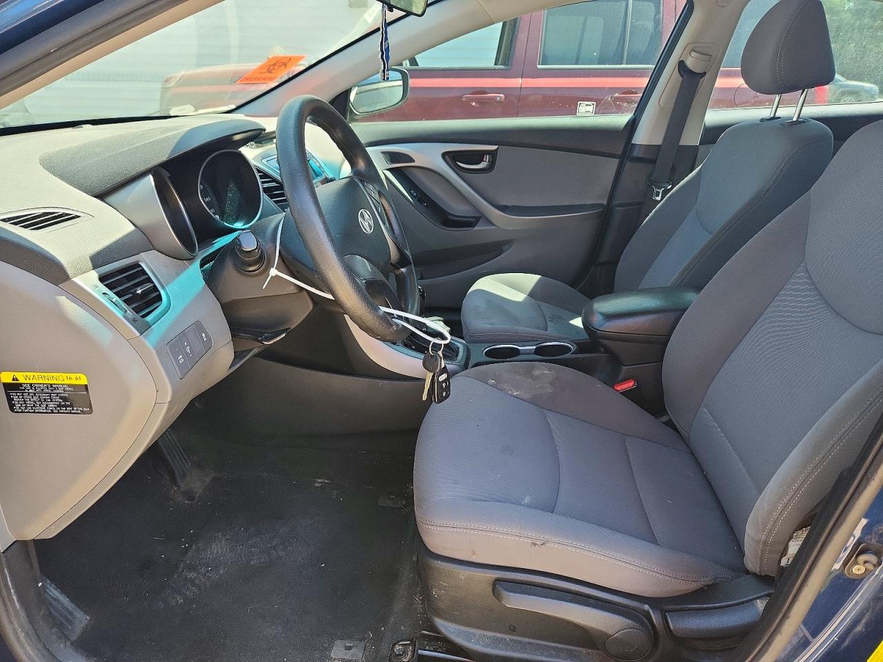 2014 Hyundai Elantra Se Blue vin: KMHDH4AE5EU114387