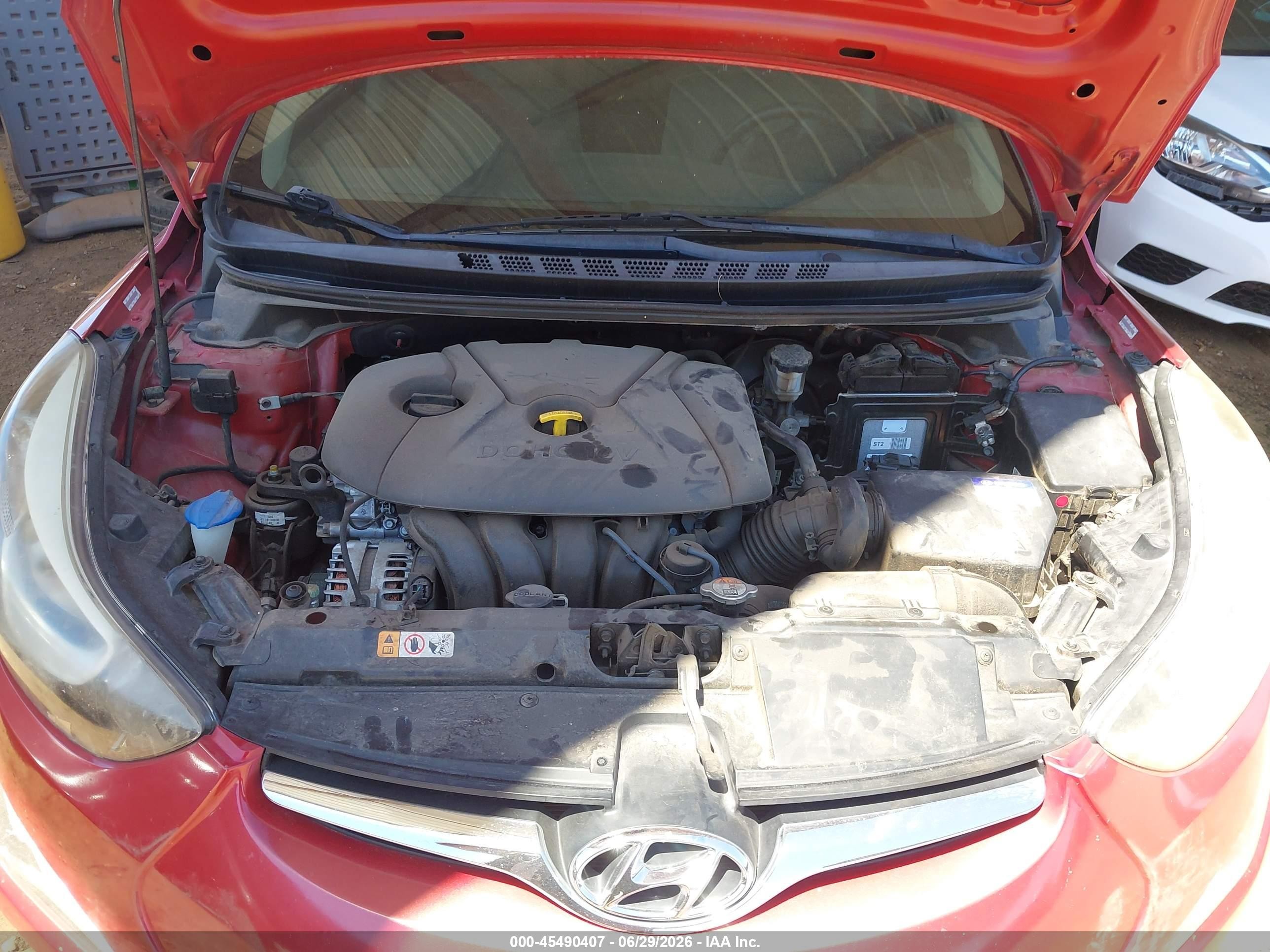 2014 Hyundai Elantra Se Red vin: KMHDH4AE5EU159197