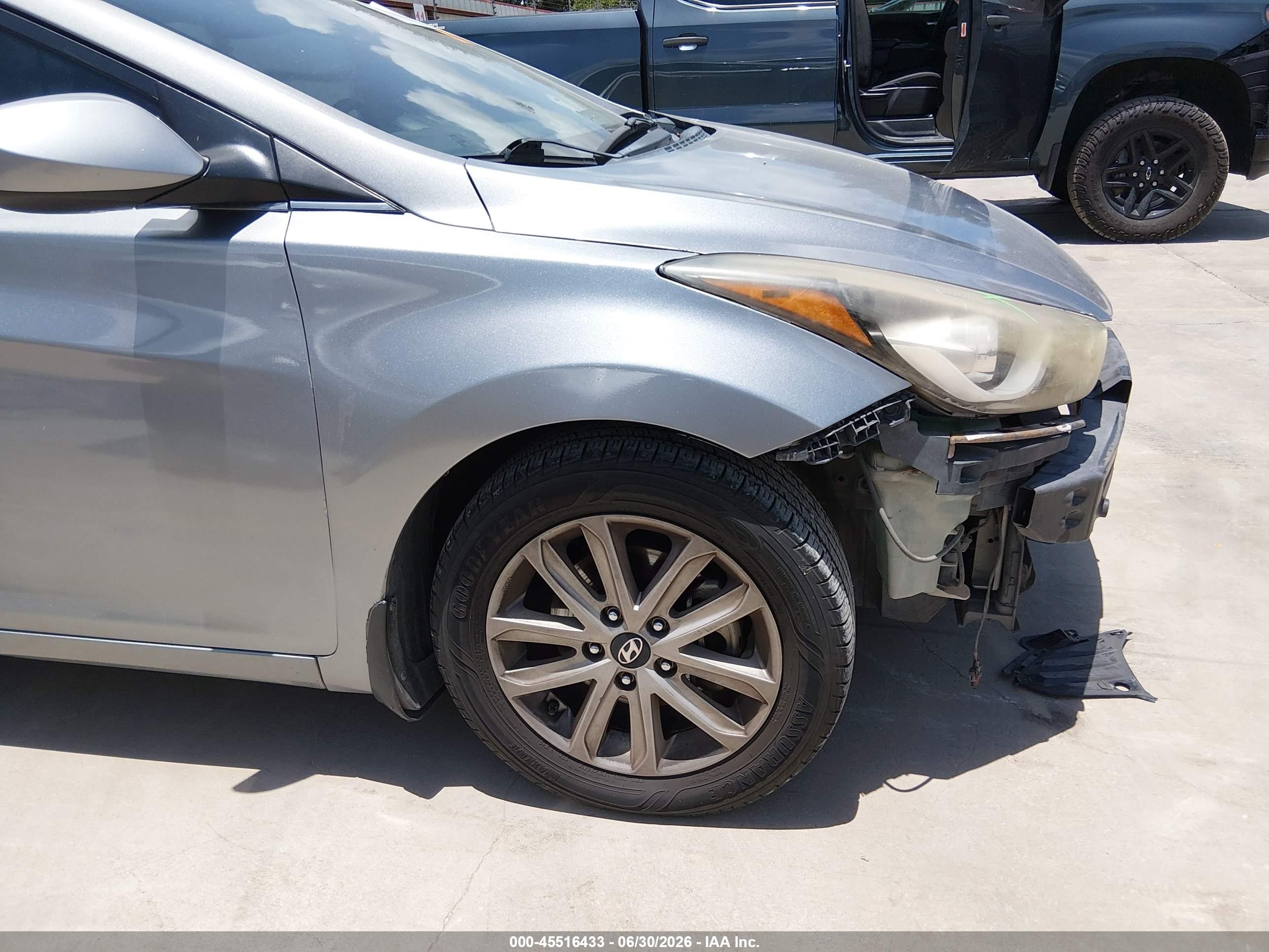 2015 Hyundai Elantra Se Silver vin: KMHDH4AE5FU304577