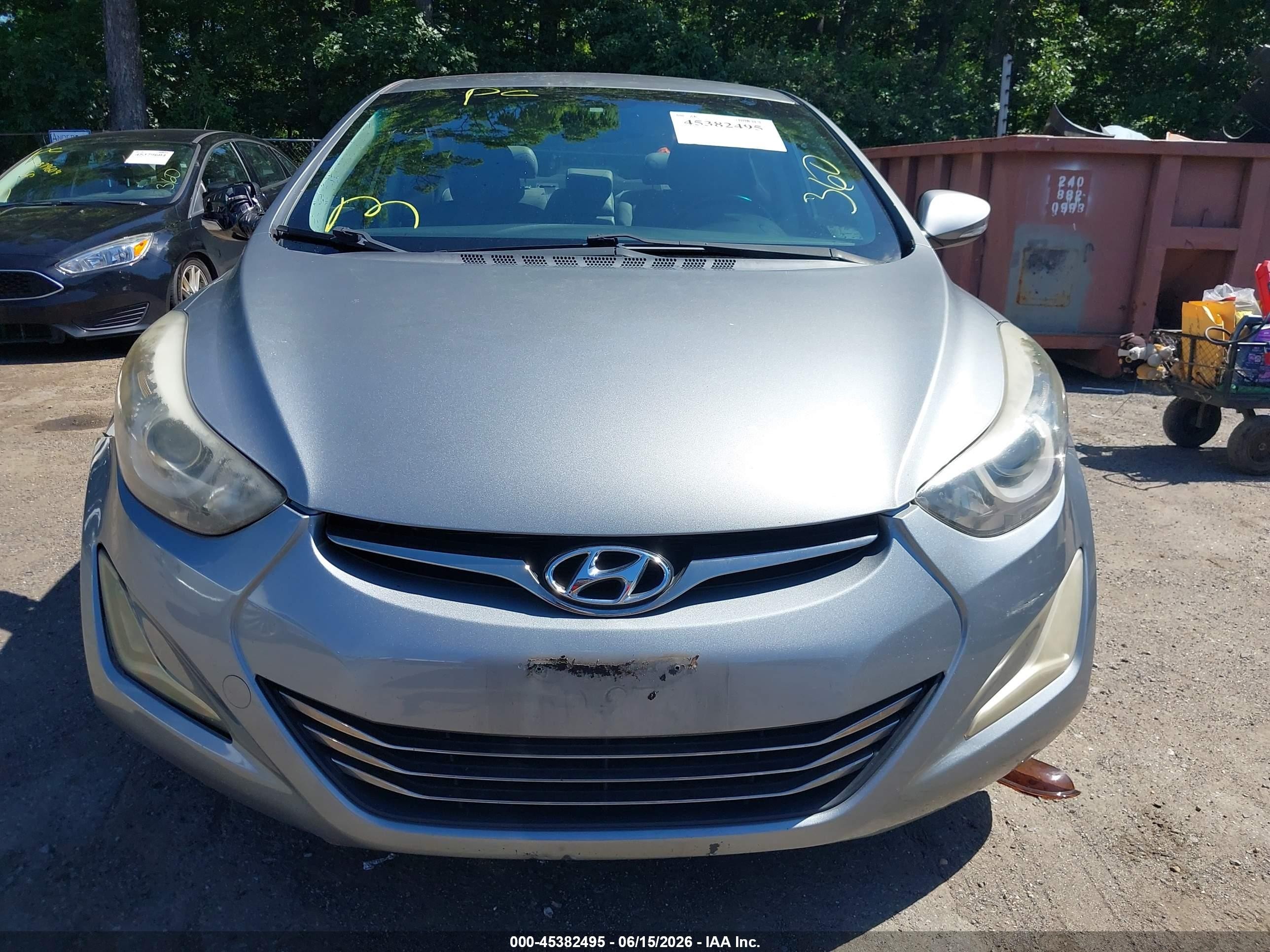 2015 Hyundai Elantra Limited Silver vin: KMHDH4AE5FU321413