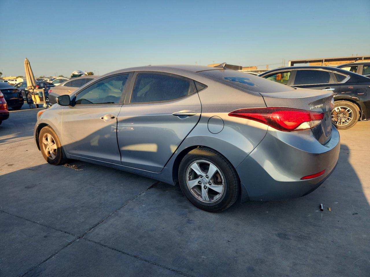 2015 Hyundai Elantra Se Gray vin: KMHDH4AE5FU326000