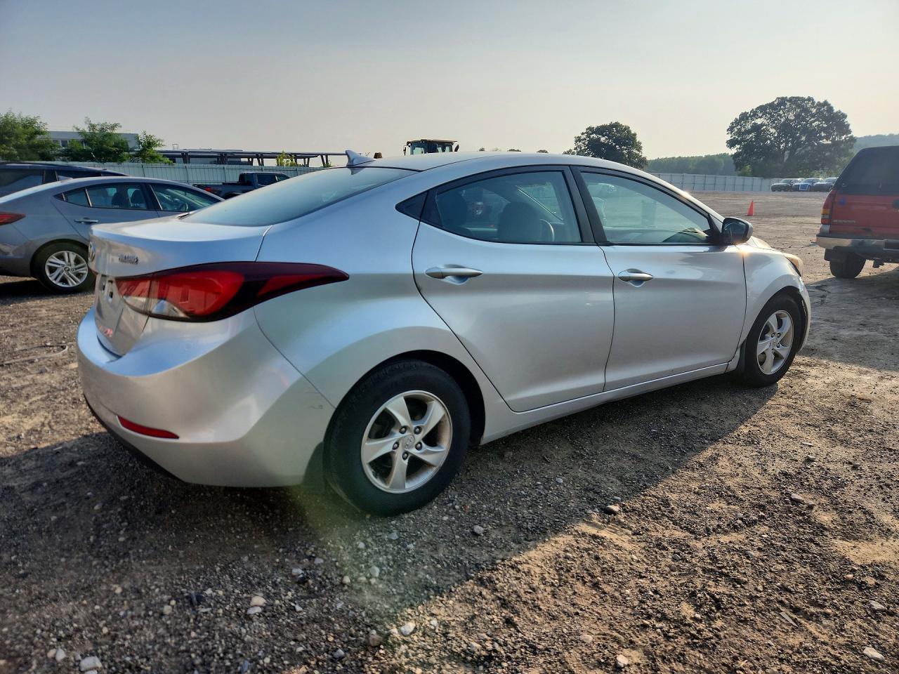 2015 Hyundai Elantra Se Silver vin: KMHDH4AE5FU342147