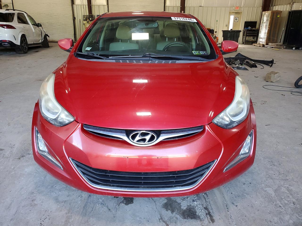 2015 Hyundai Elantra Se Red vin: KMHDH4AE5FU350720