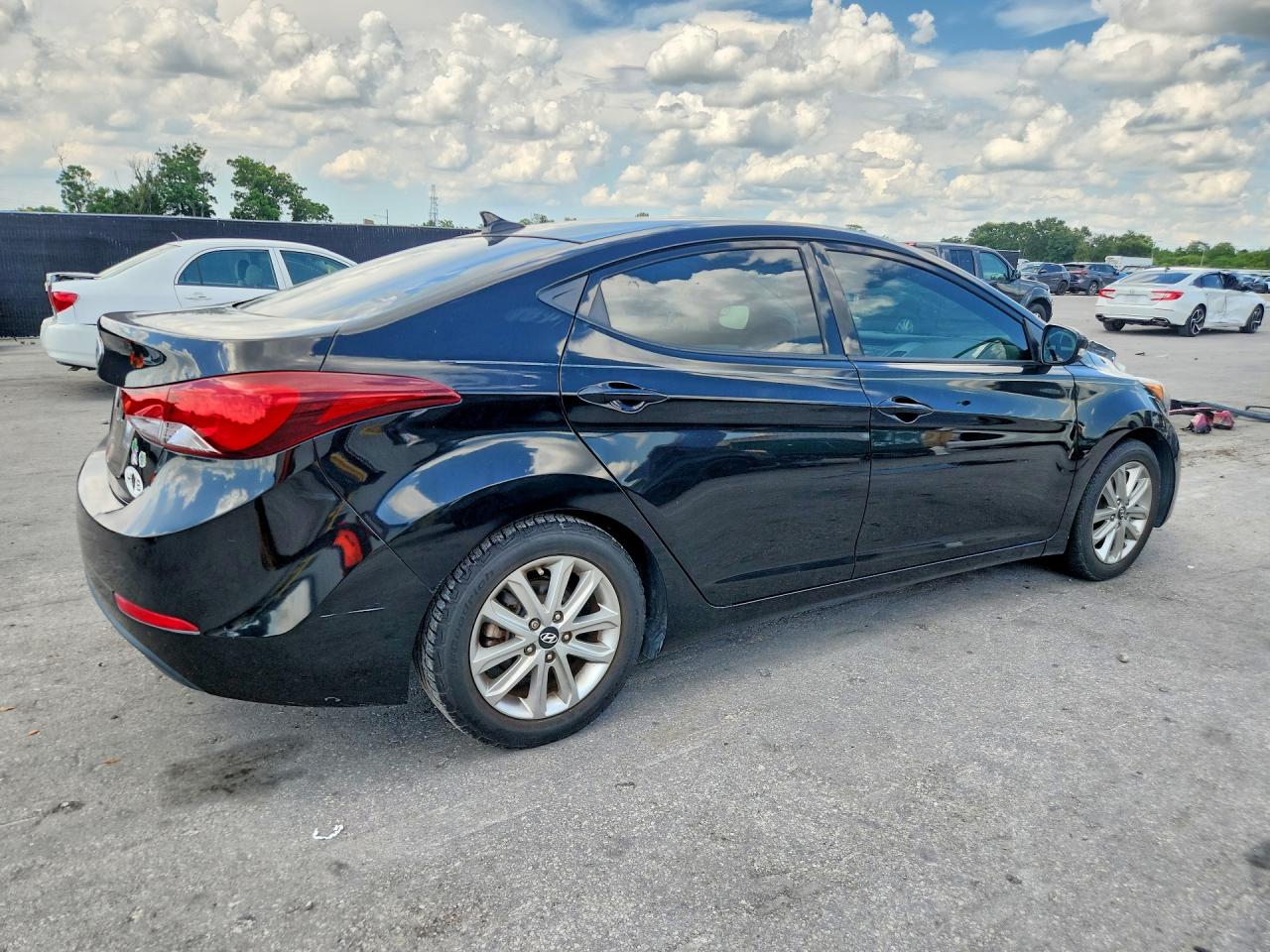 2015 Hyundai Elantra Se Black vin: KMHDH4AE5FU420894