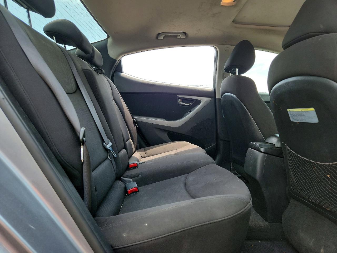2016 Hyundai Elantra Value Edition Silver vin: KMHDH4AE5GU504960