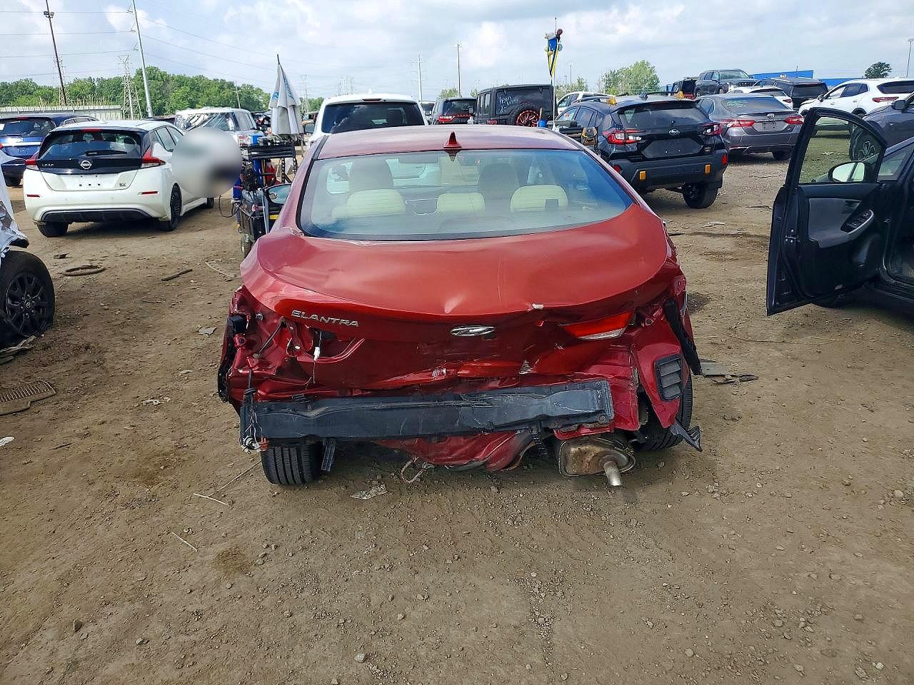 2011 Hyundai Elantra Gls Red vin: KMHDH4AE6BU132652