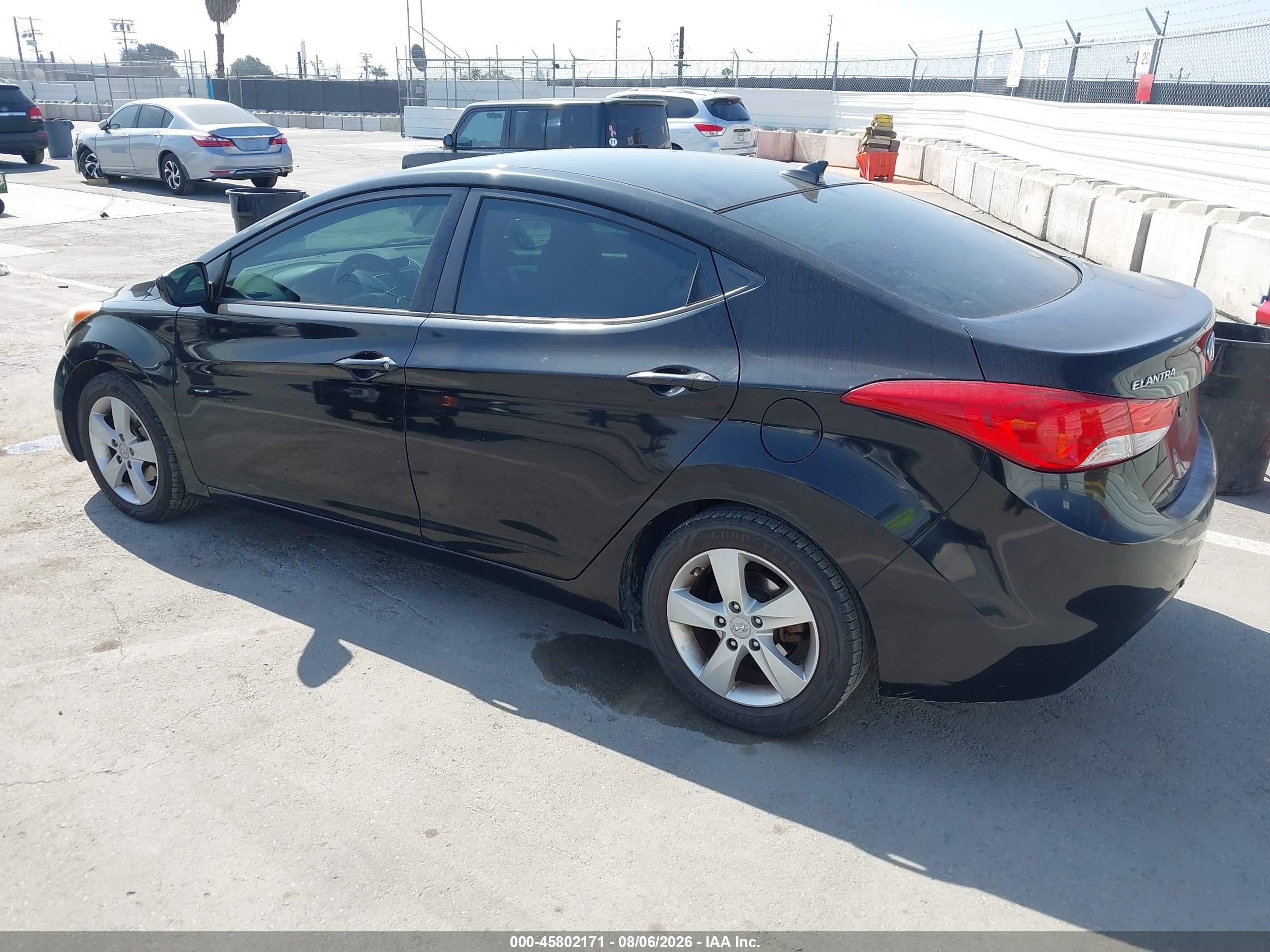 2011 Hyundai Elantra Gls (ulsan Plant) Черный vin: KMHDH4AE6BU152092