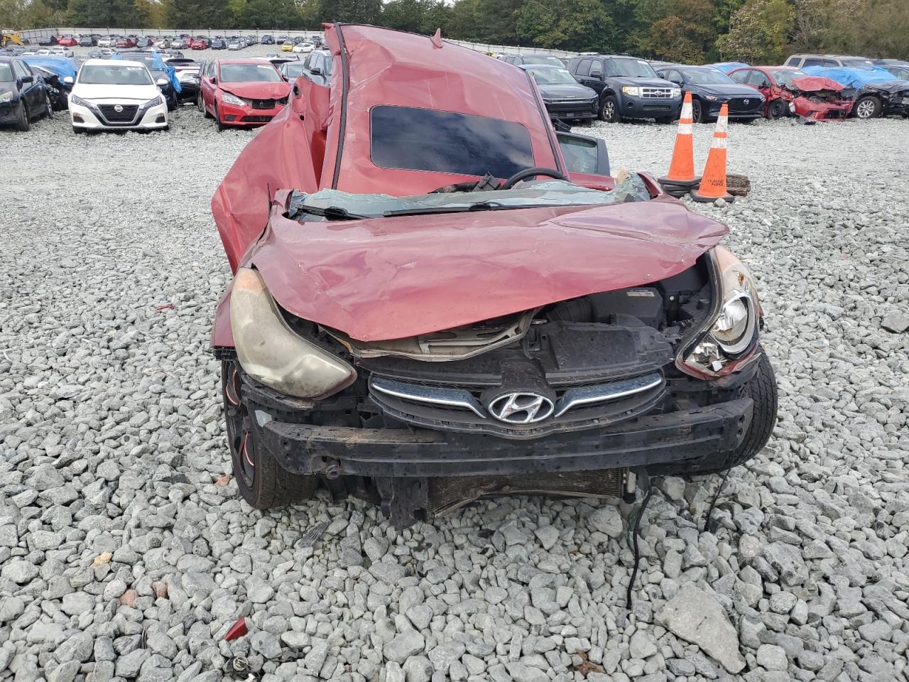 2011 Hyundai Elantra Limited Red vin: KMHDH4AE6BU169085