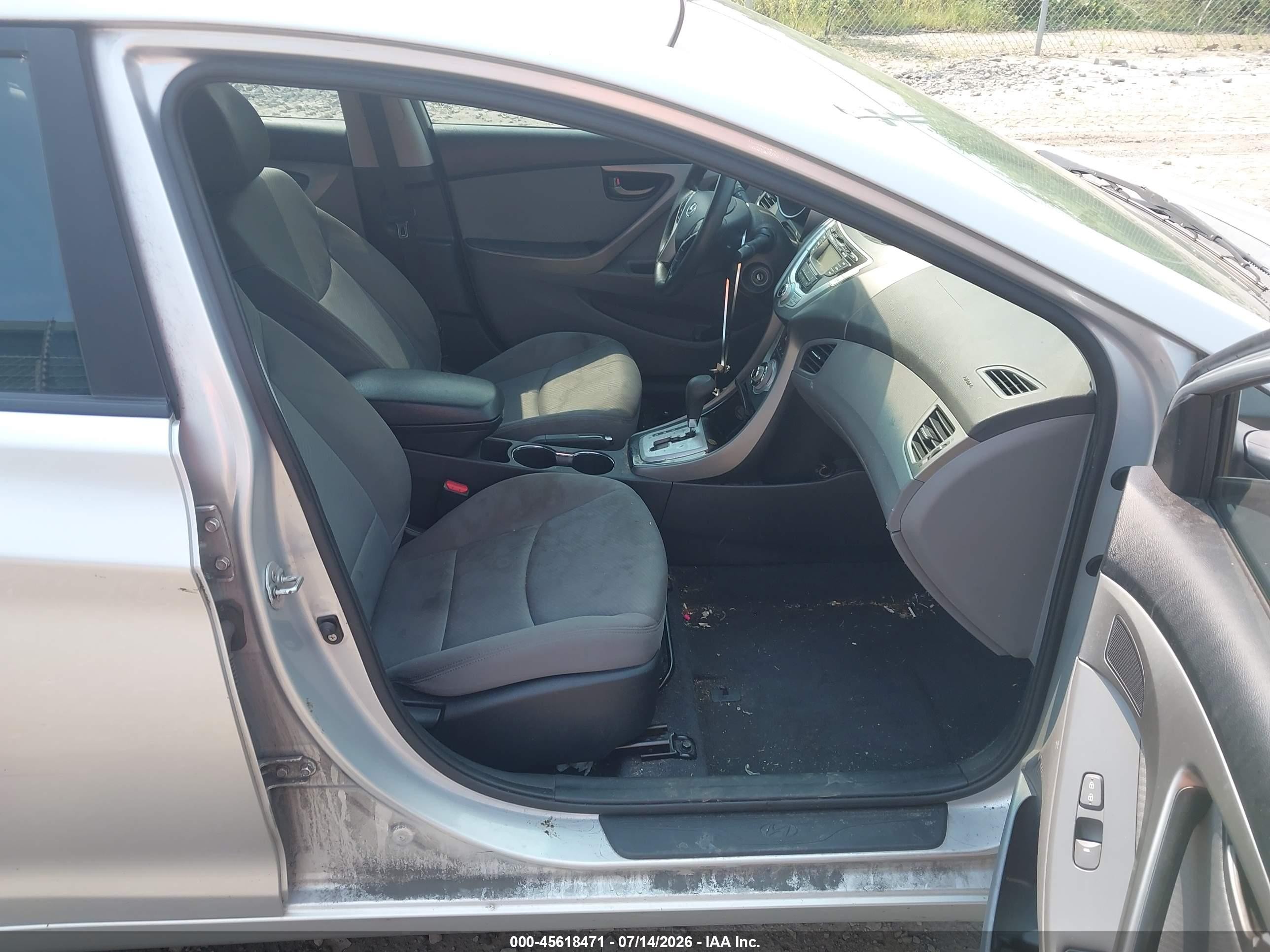 2012 Hyundai Elantra Gls (ulsan Plant) Silver vin: KMHDH4AE6CU240903