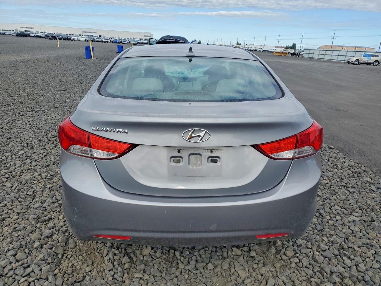 2012 Hyundai Elantra Gls Gray vin: KMHDH4AE6CU259757