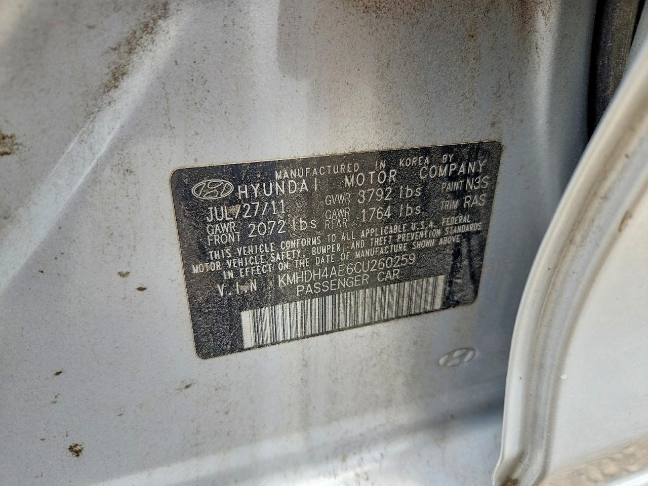 2012 Hyundai Elantra Limited Silver vin: KMHDH4AE6CU260259