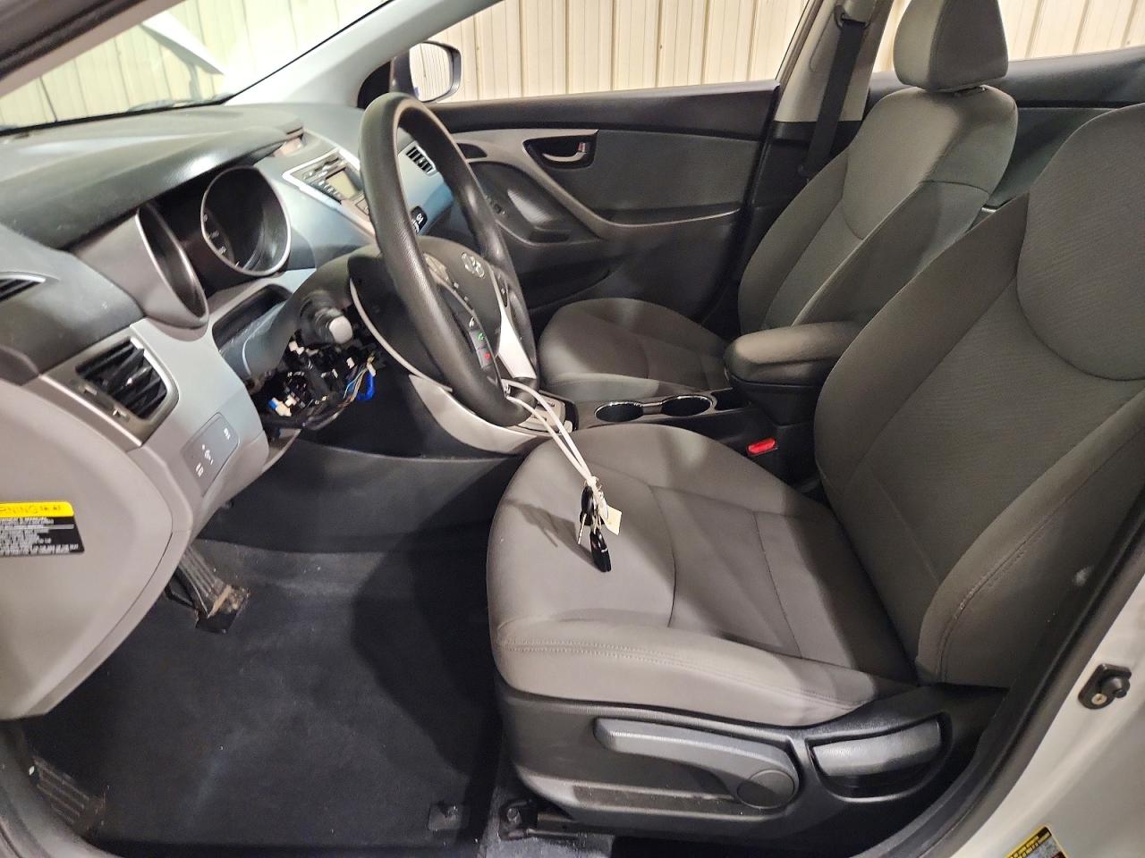 2012 Hyundai Elantra Gls Silver vin: KMHDH4AE6CU268667