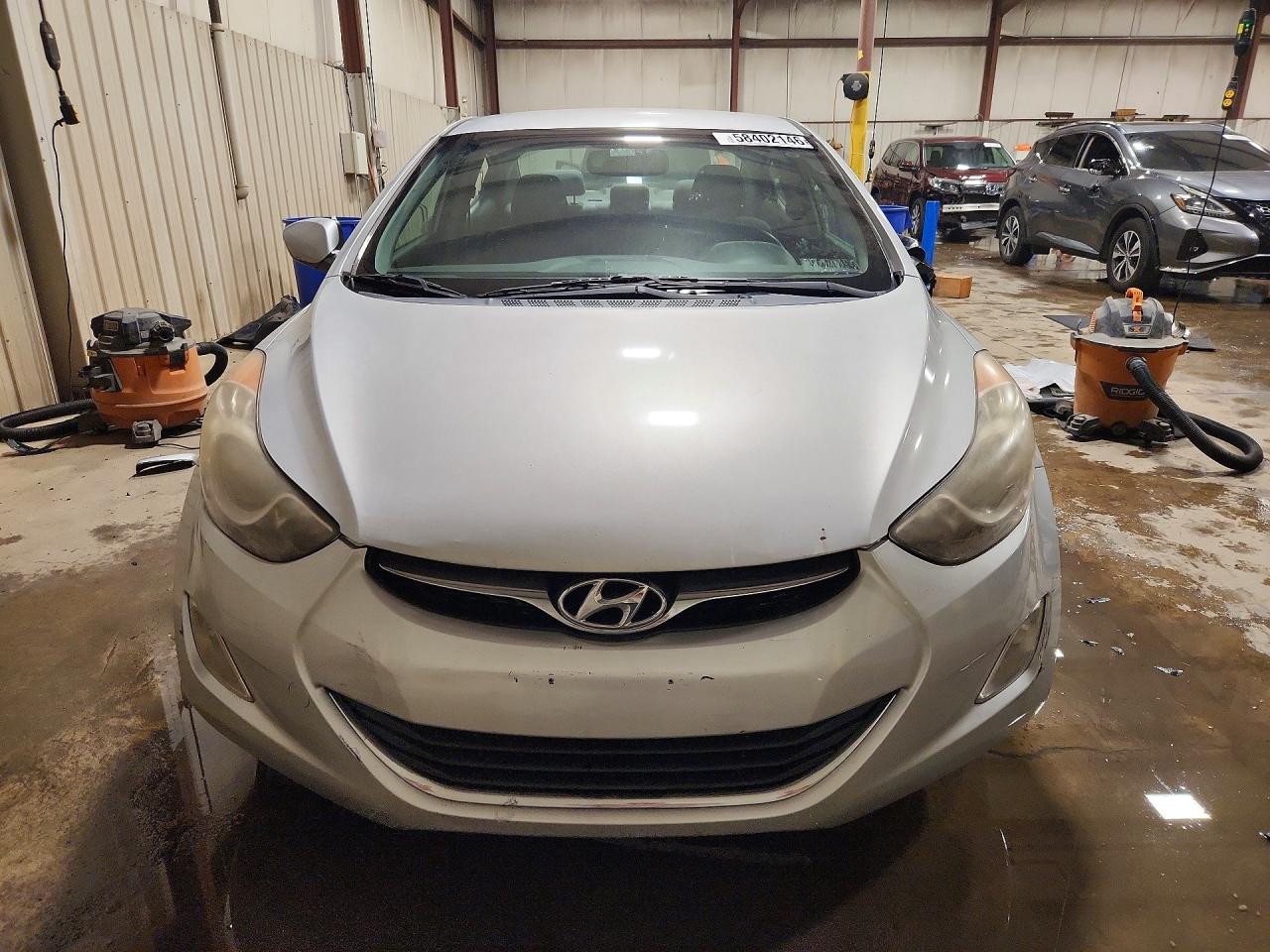 2012 Hyundai Elantra Gls Silver vin: KMHDH4AE6CU268667