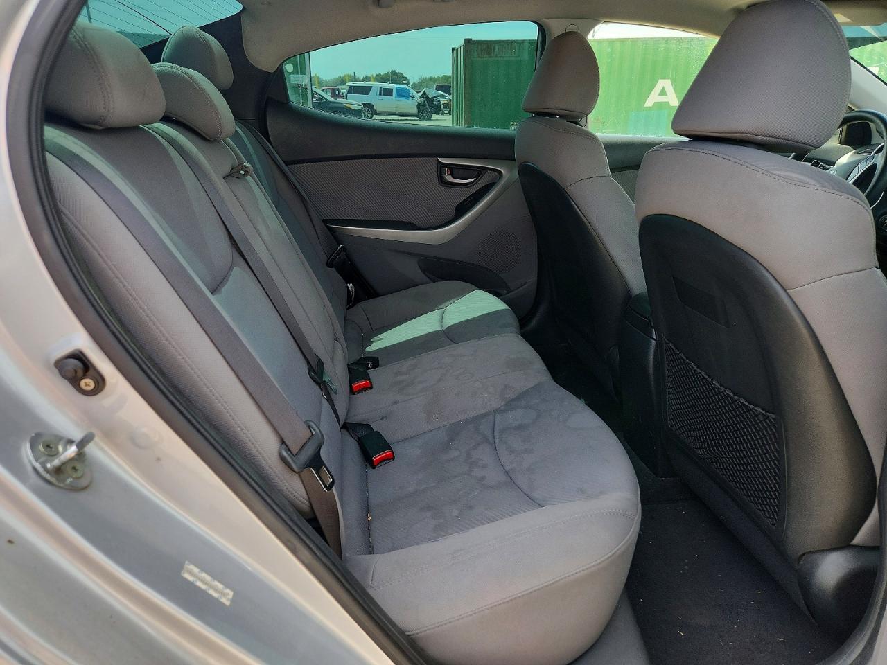 2012 Hyundai Elantra Gls Silver vin: KMHDH4AE6CU324493
