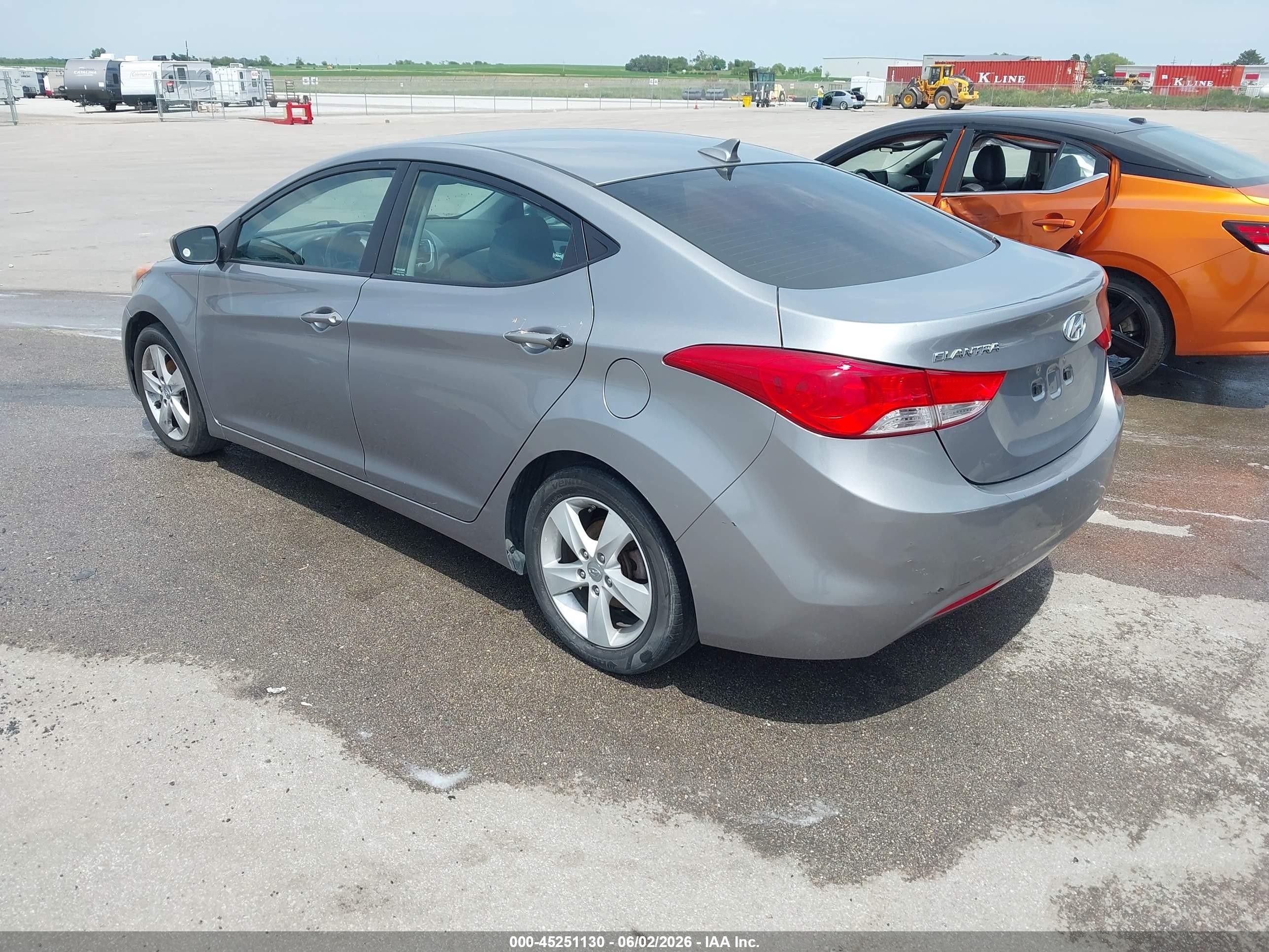 2012 Hyundai Elantra Gls (ulsan Plant) Gray vin: KMHDH4AE6CU330391