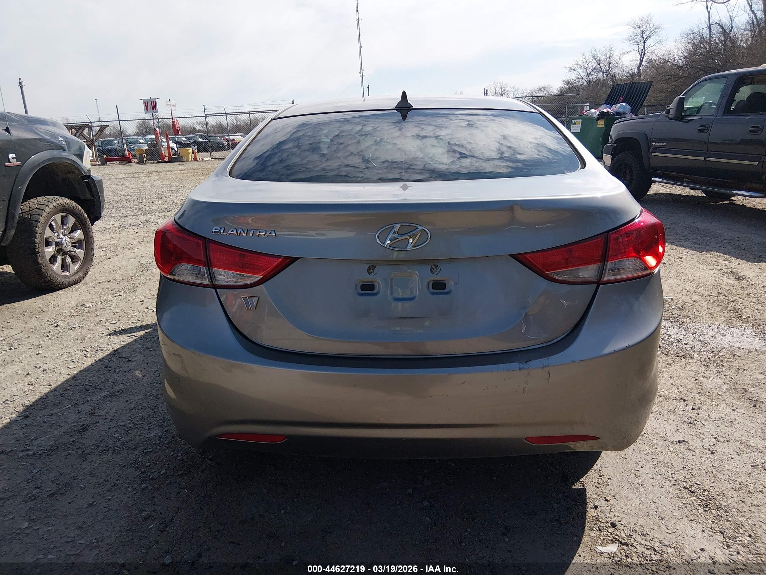 2012 Hyundai Elantra Gls (ulsan Plant) Серый vin: KMHDH4AE6CU388663