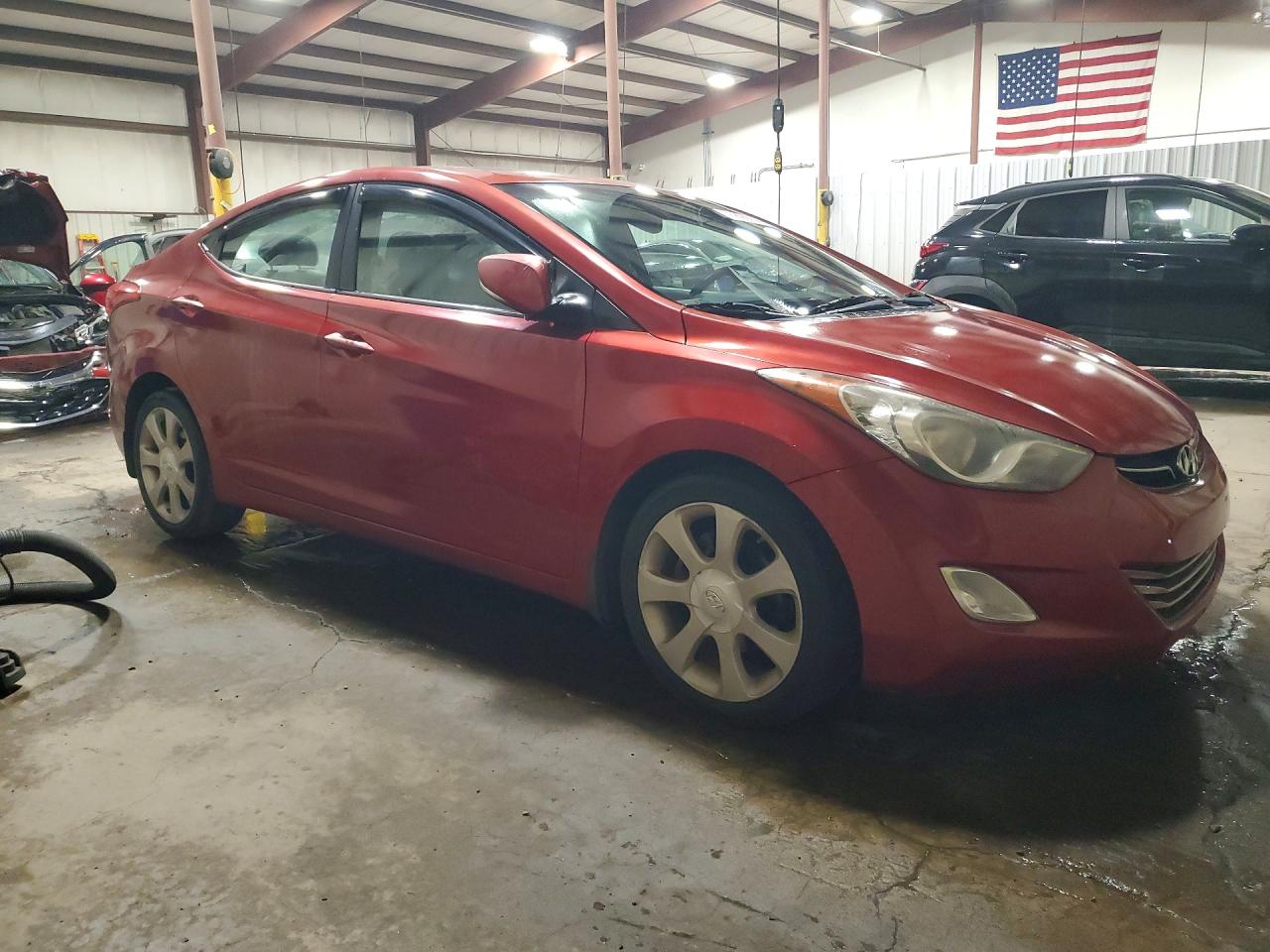 2012 Hyundai Elantra Limited Red vin: KMHDH4AE6CU388937