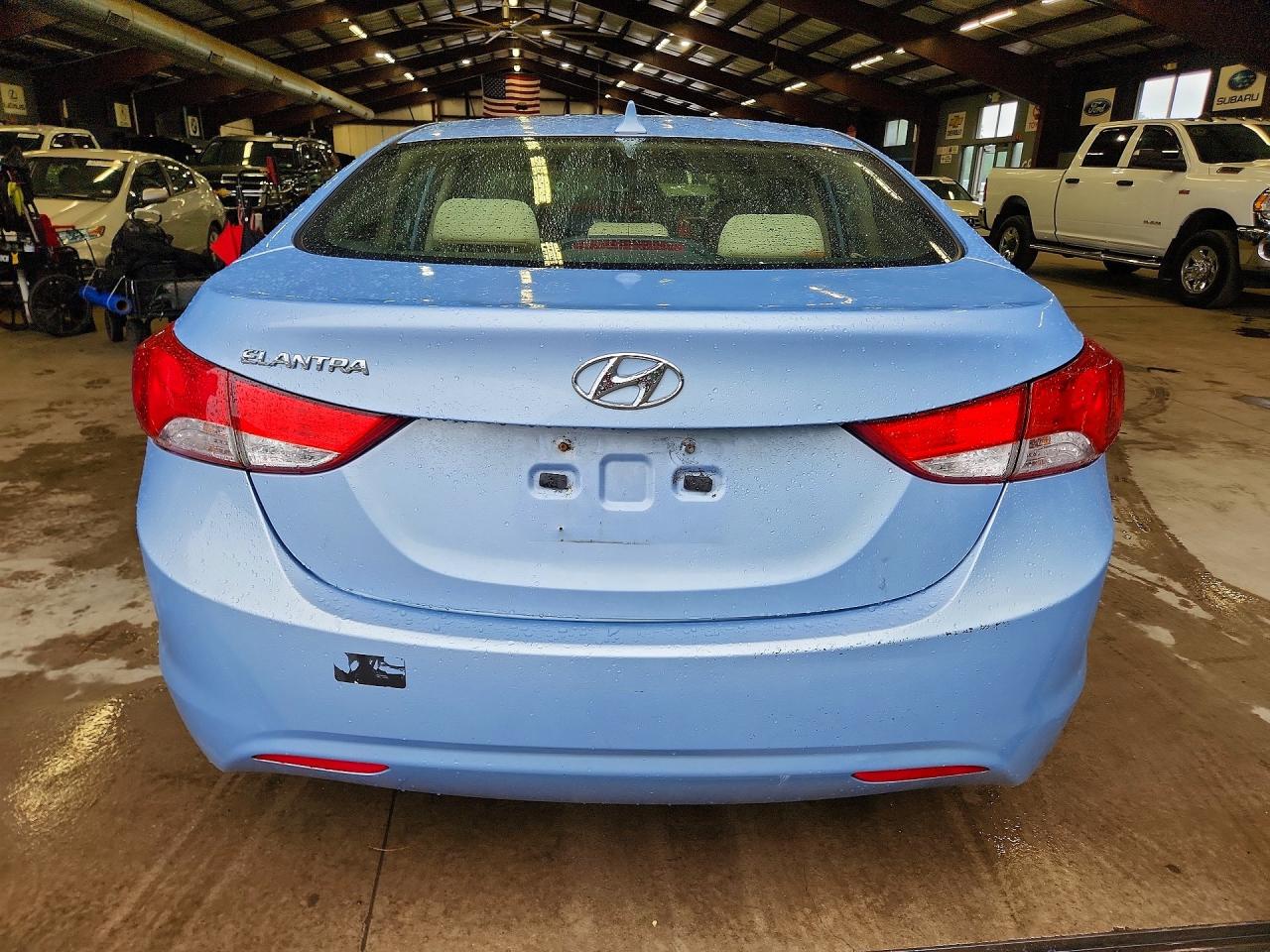 2013 Hyundai Elantra Gls Blue vin: KMHDH4AE6DU495407