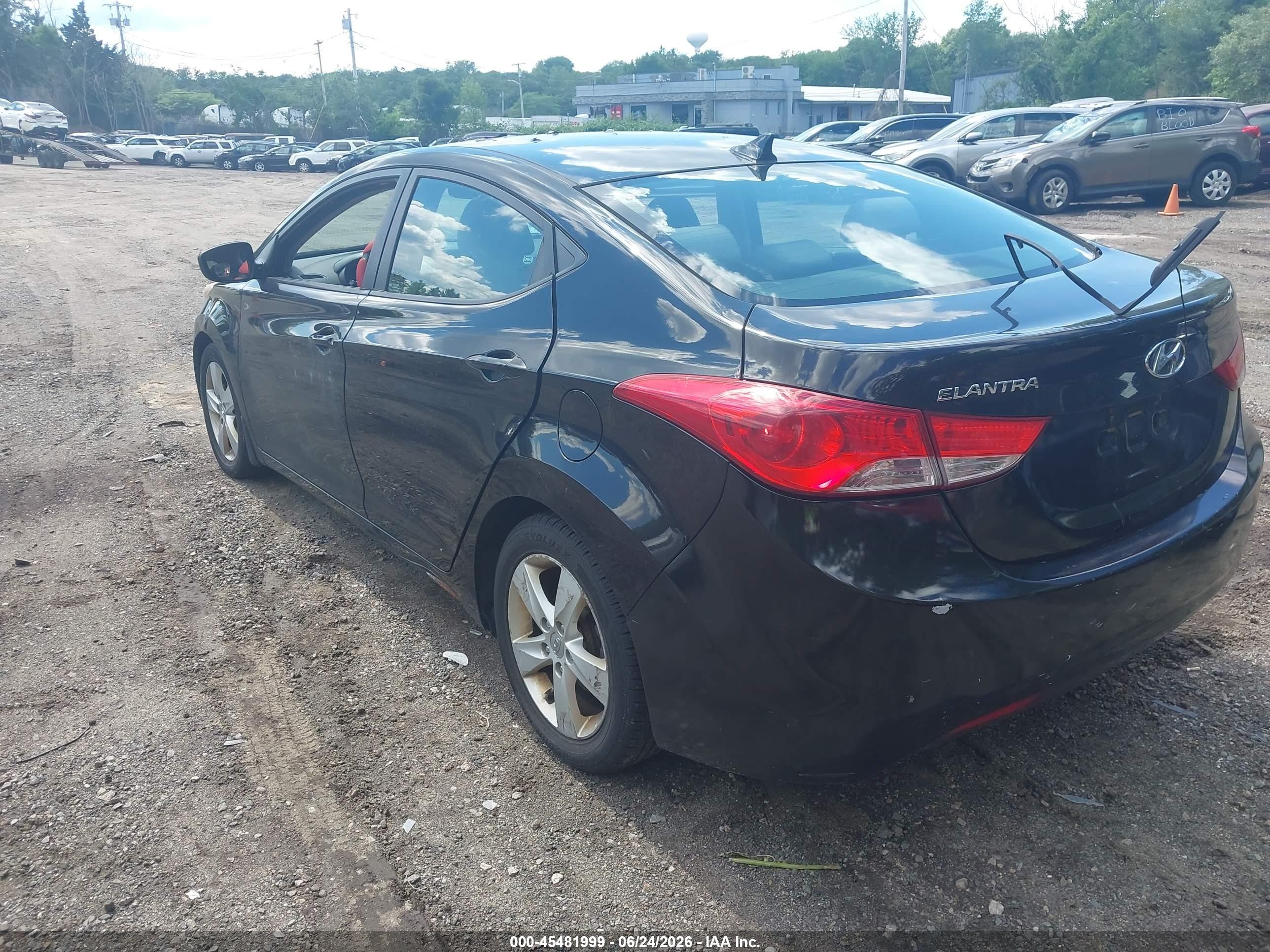 2013 Hyundai Elantra Gls Черный vin: KMHDH4AE6DU503540