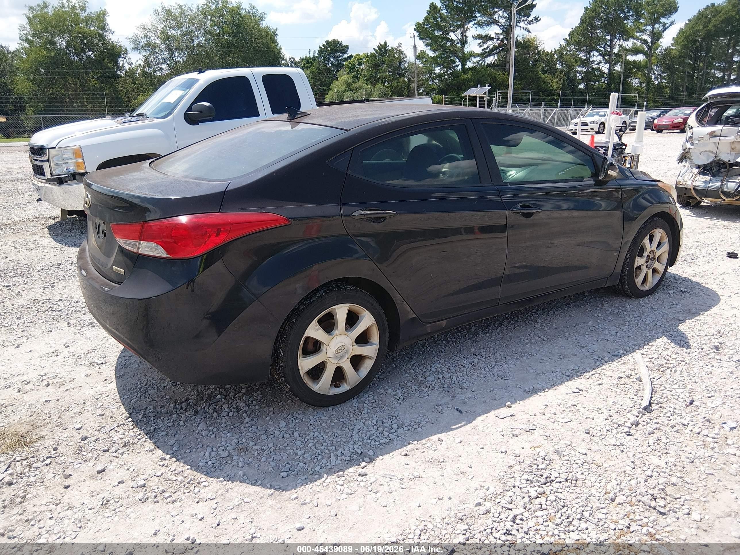 2013 Hyundai Elantra Limited Black vin: KMHDH4AE6DU508897